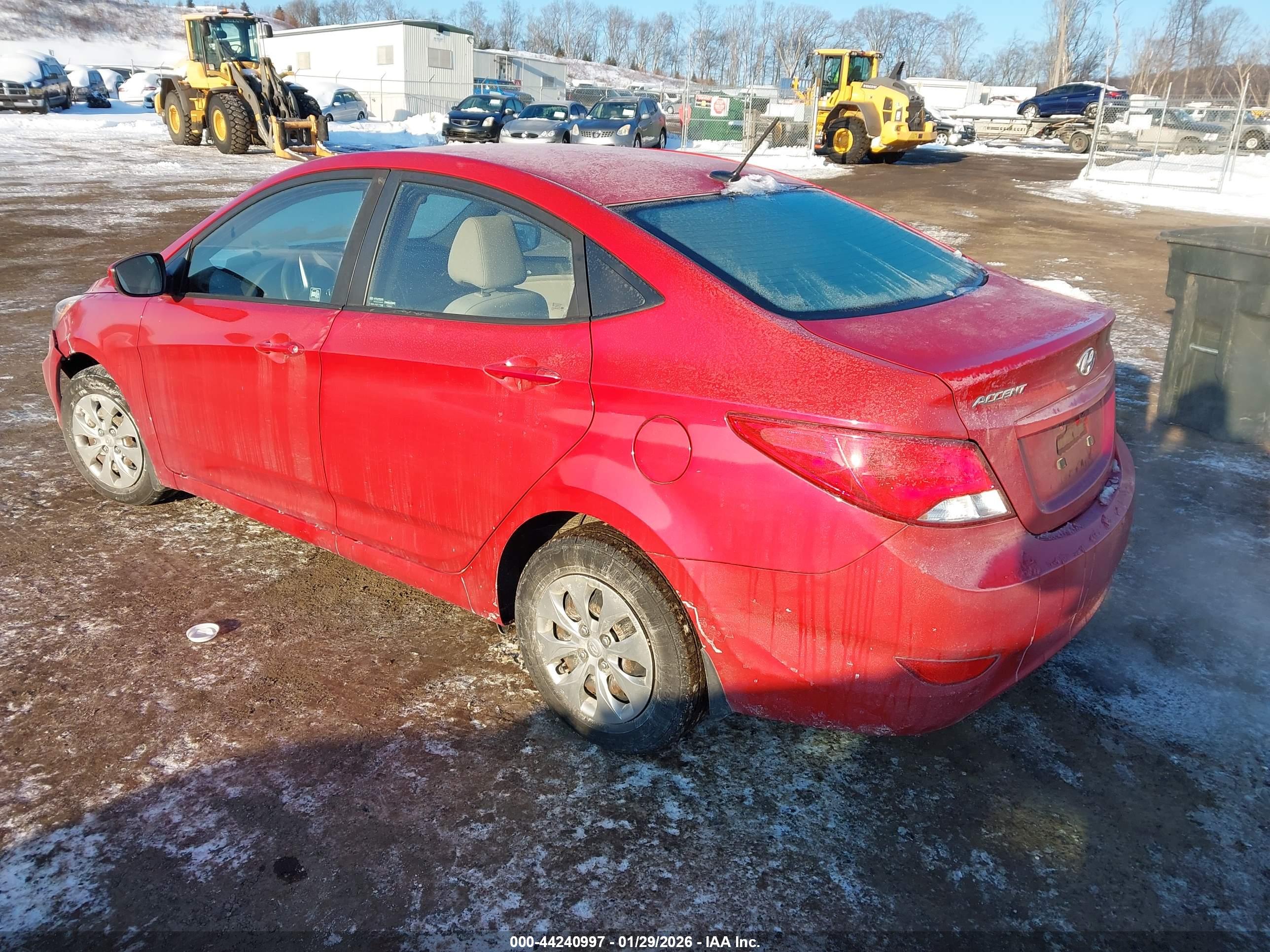 HYUNDAI ACCENT image 3