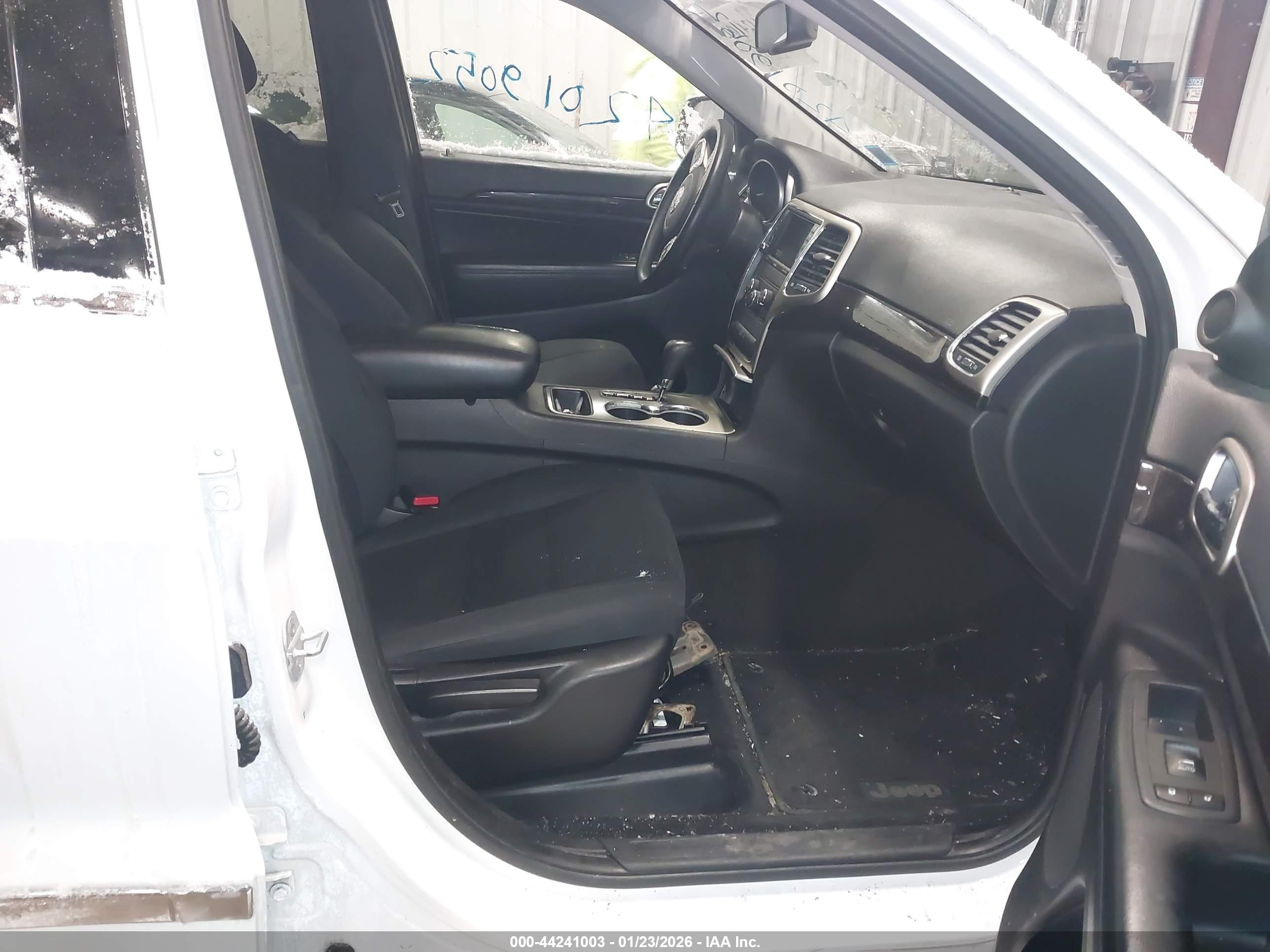 JEEP GRAND image 5