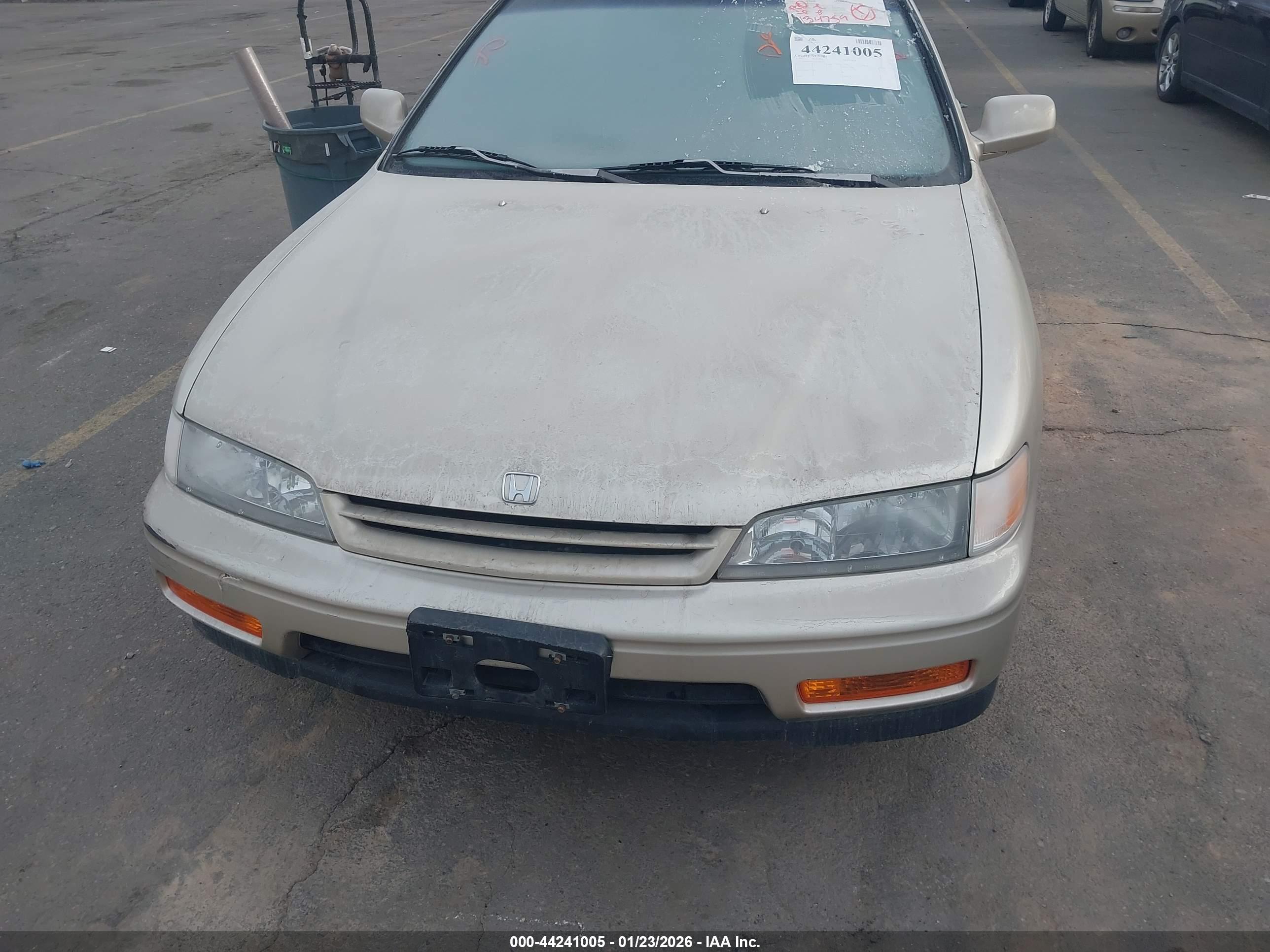 HONDA ACCORD image 6