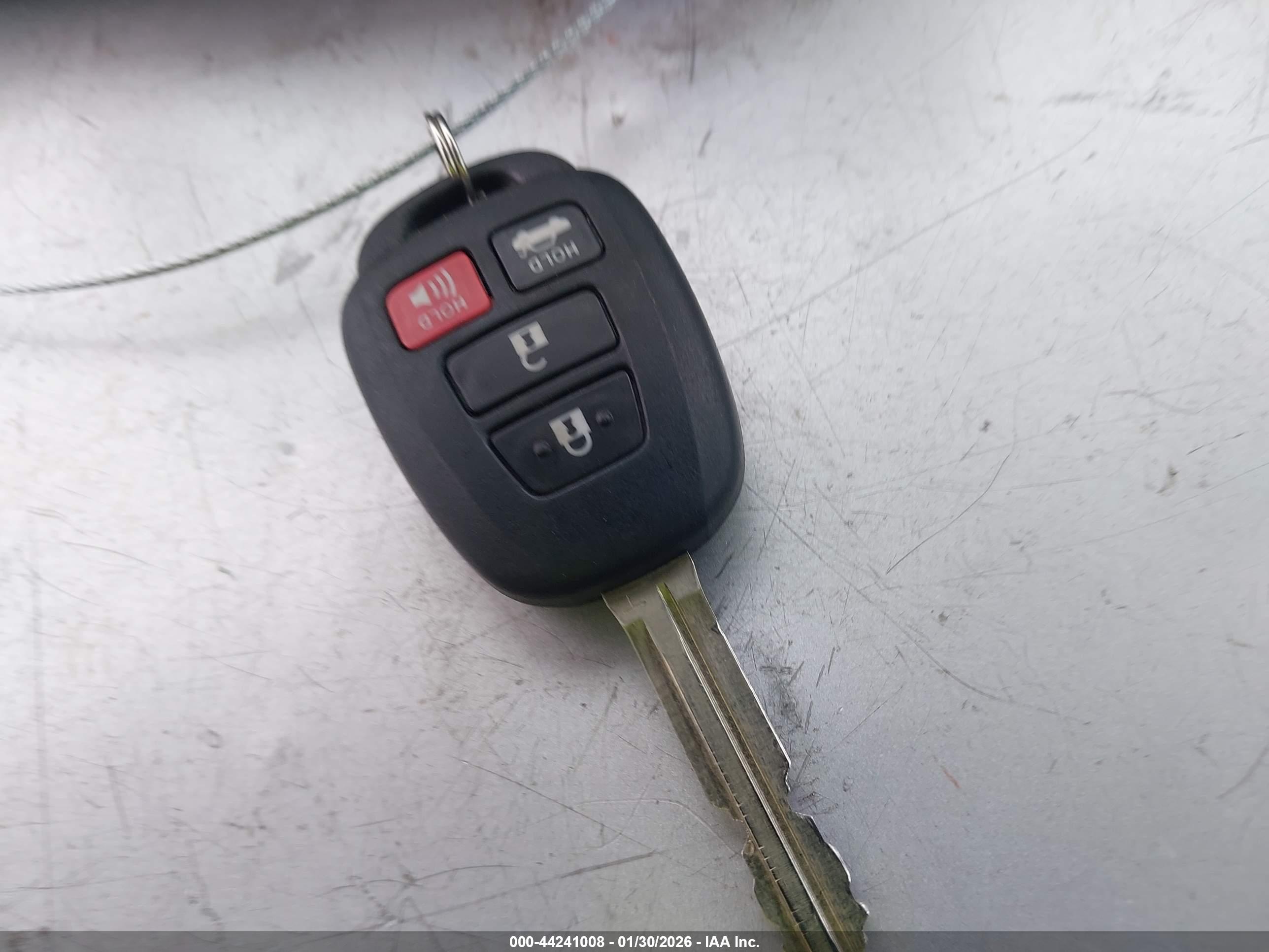 TOYOTA COROLLA image 11