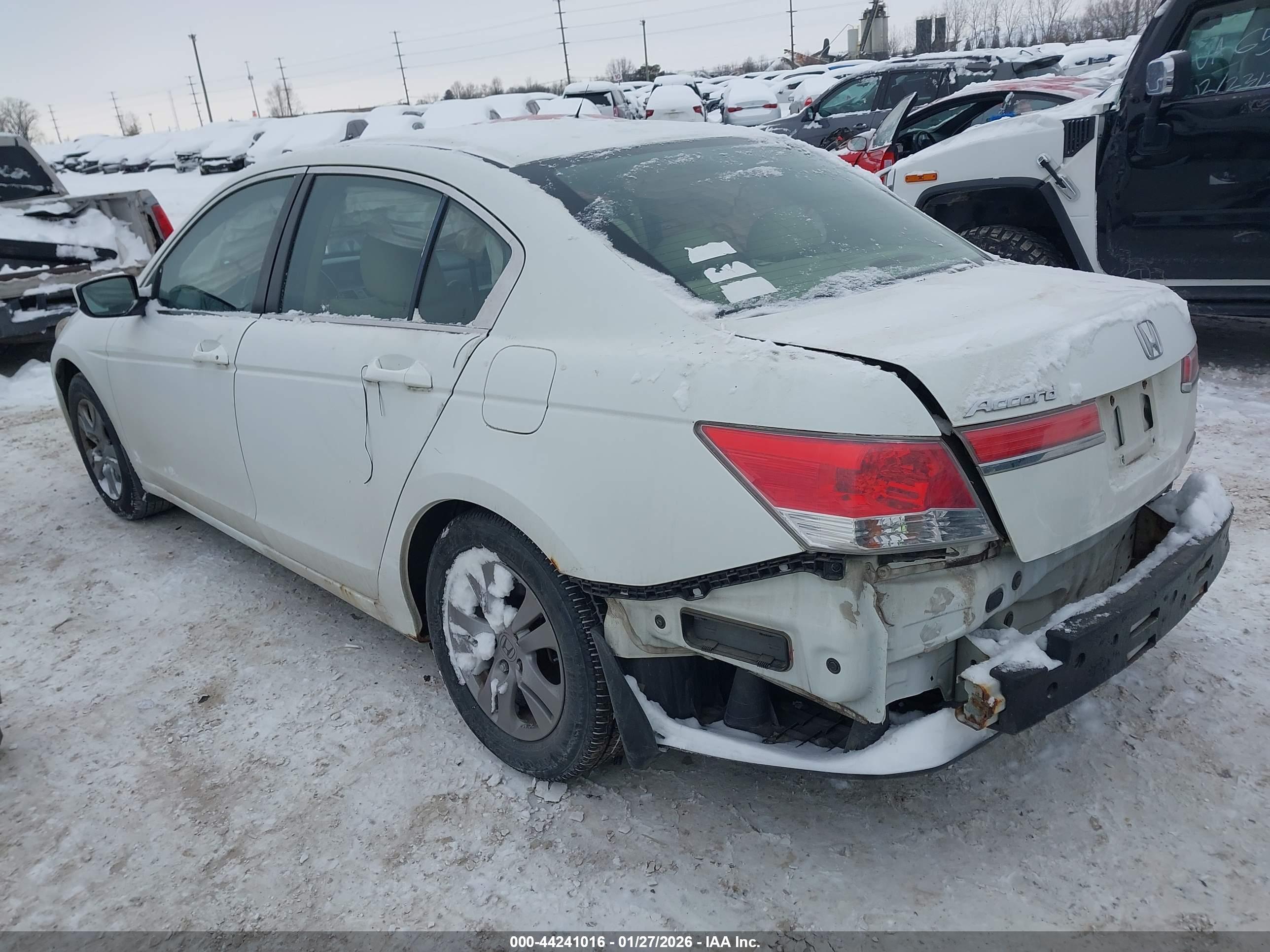 HONDA ACCORD image 3