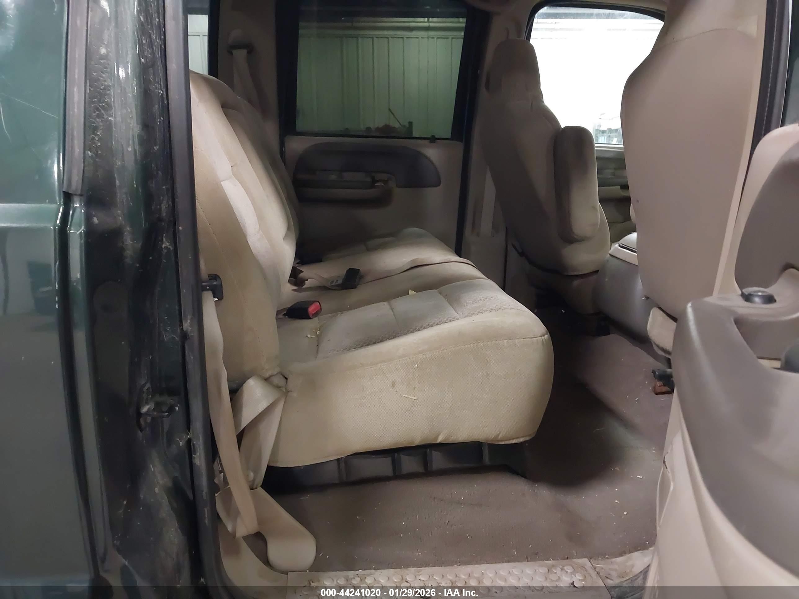 FORD F-350 image 8