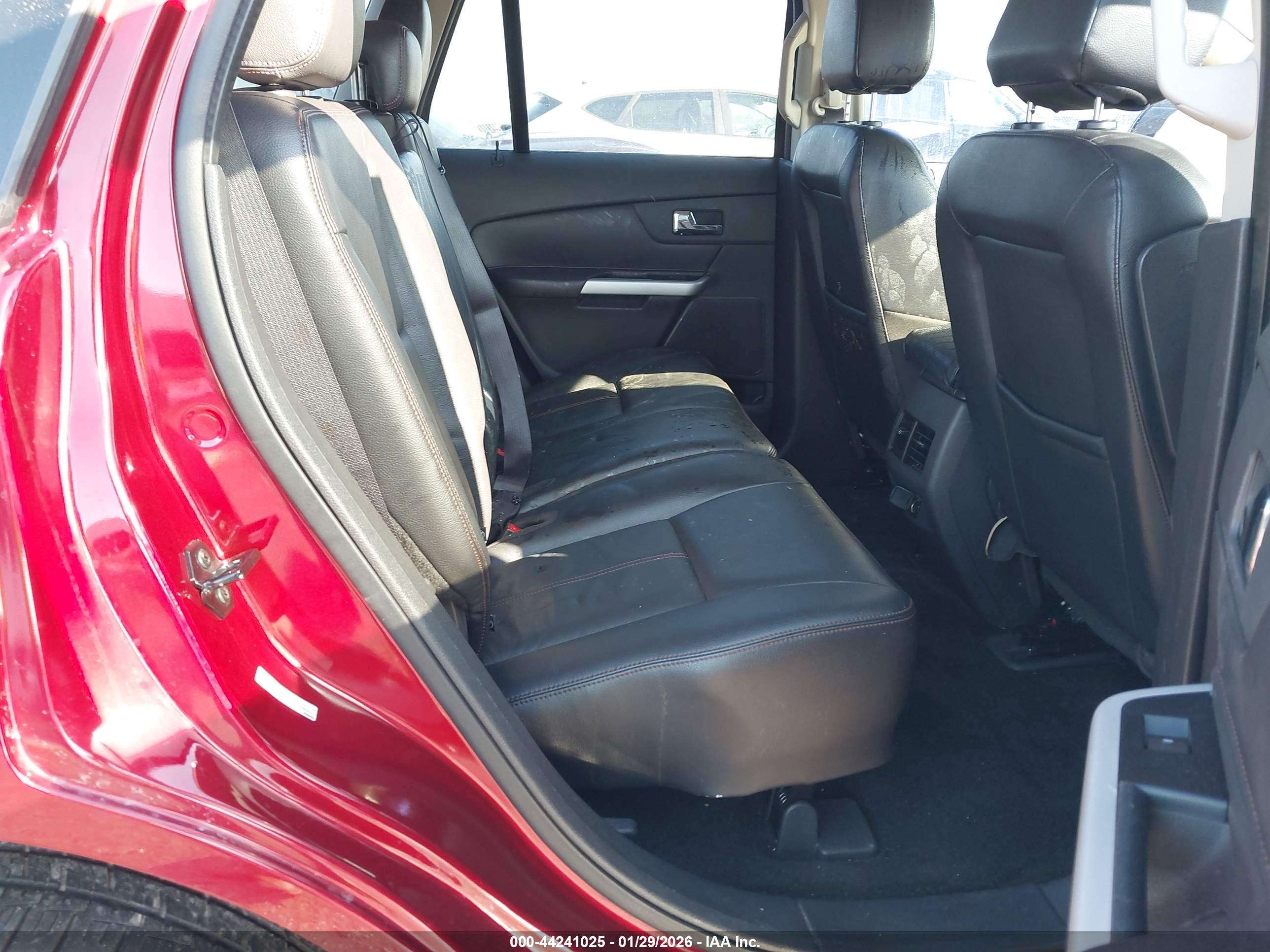 FORD EDGE image 8