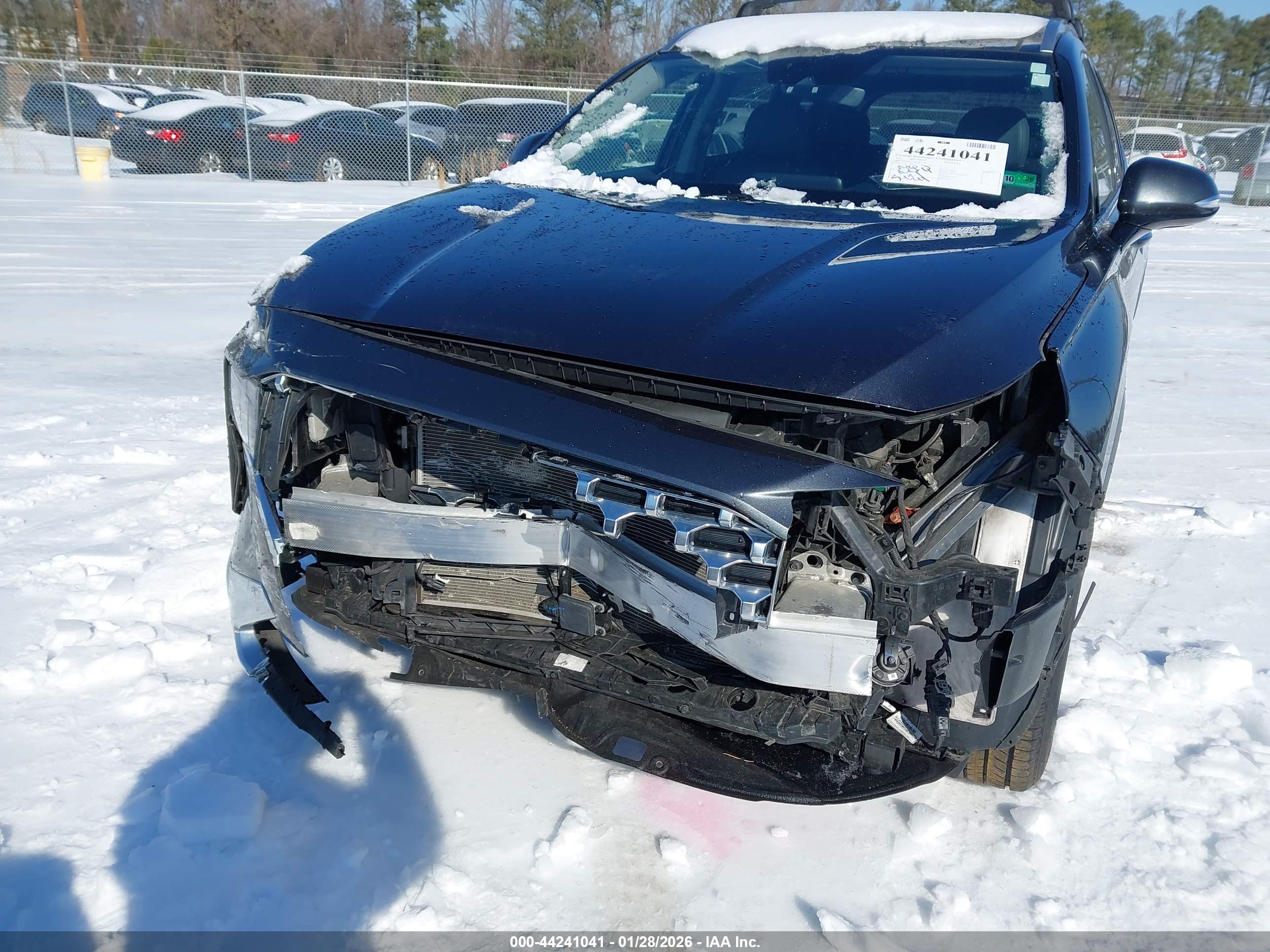HYUNDAI SANTA image 6