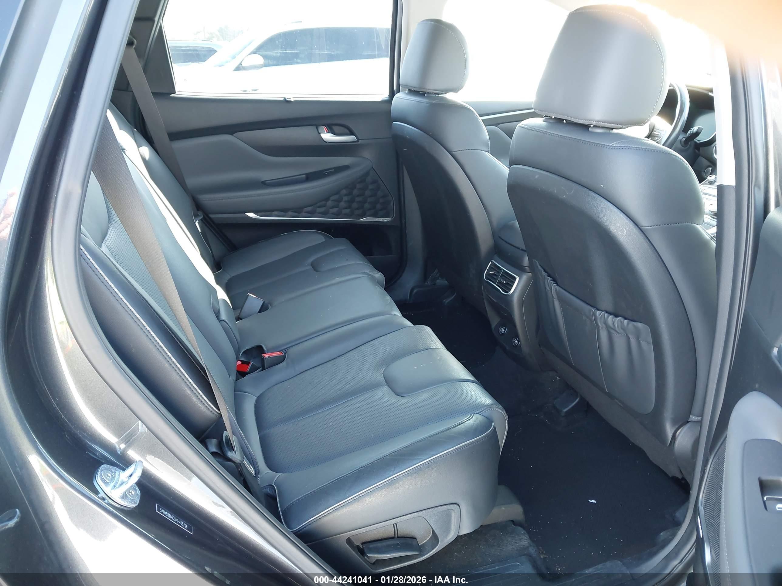 HYUNDAI SANTA image 8