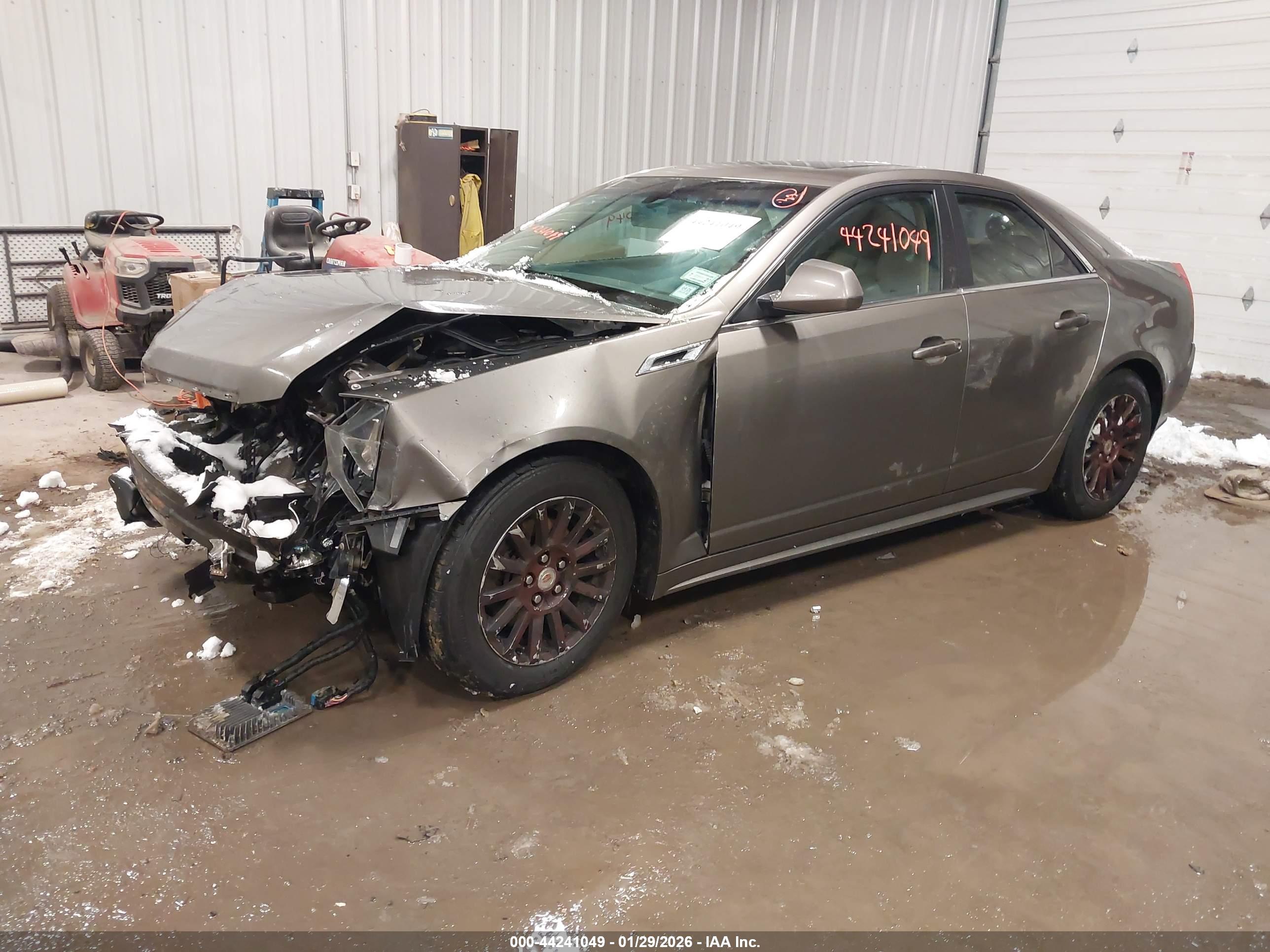 CADILLAC CTS image 2