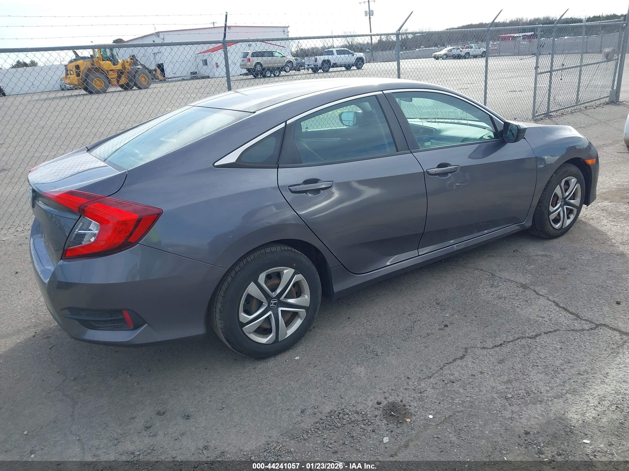 HONDA CIVIC image 4