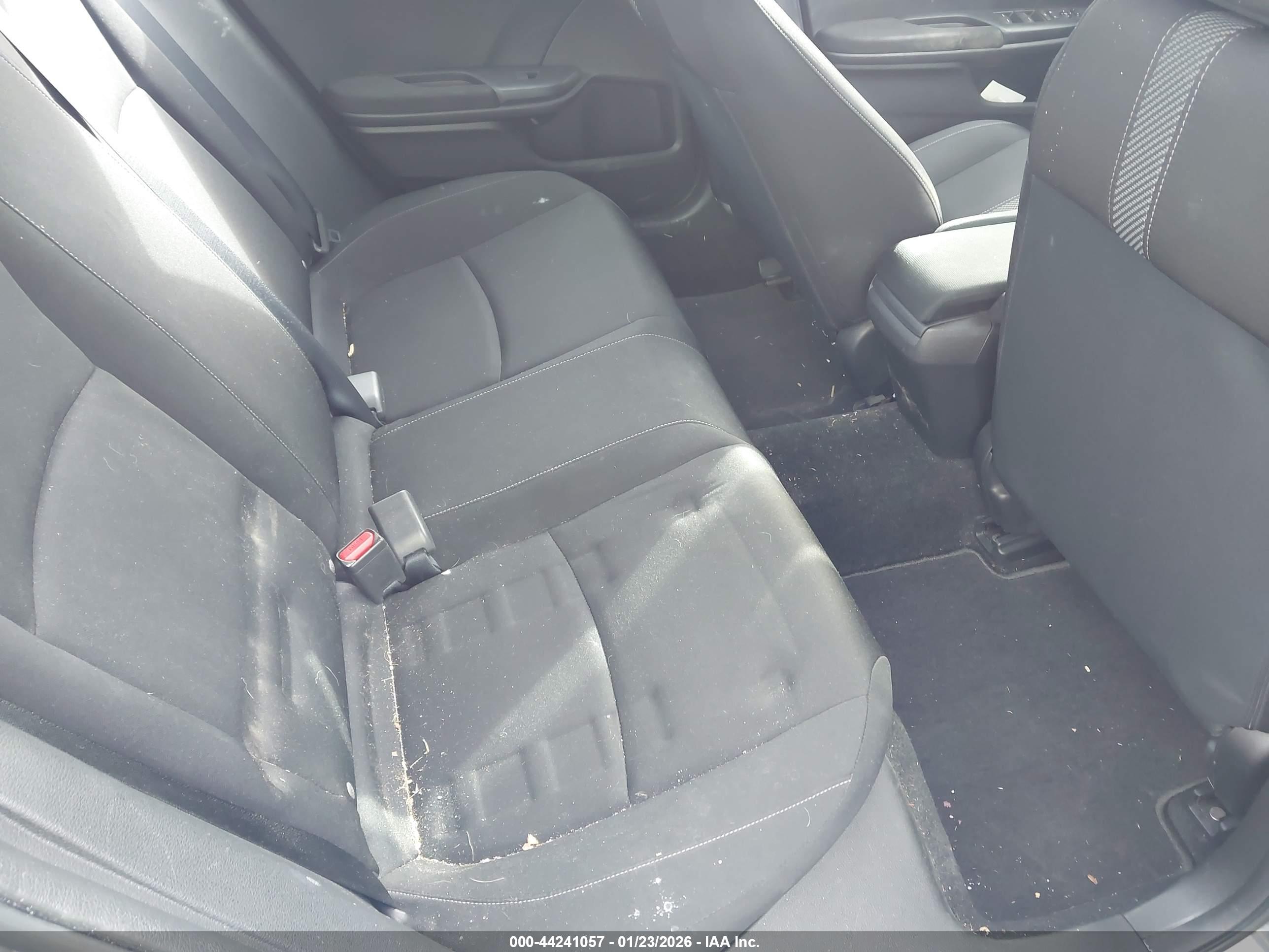 HONDA CIVIC image 8