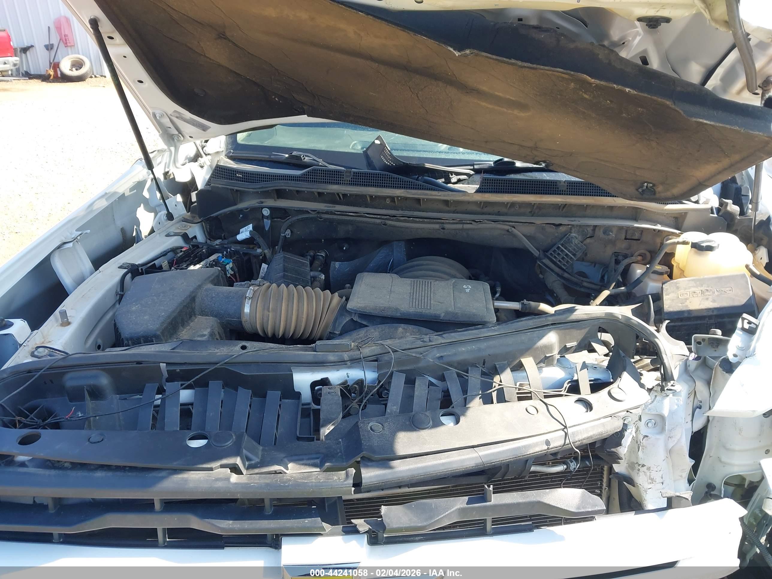 CHEVROLET SILVERADO image 10