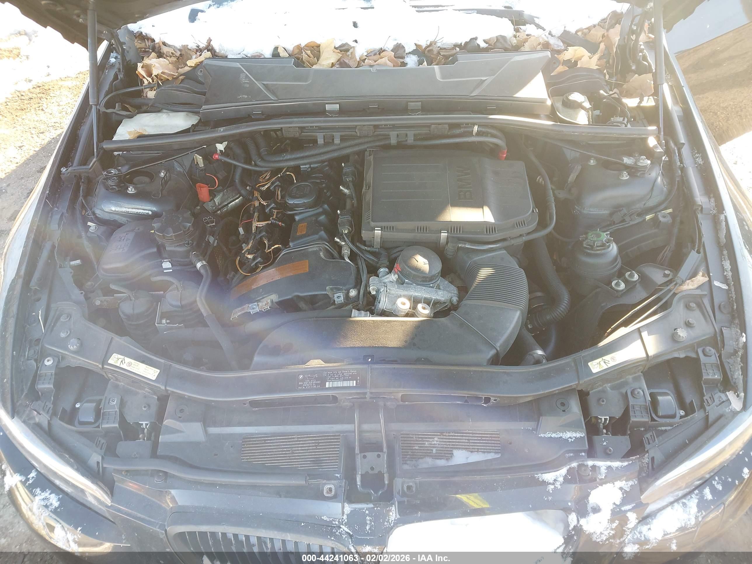 BMW 335I image 10