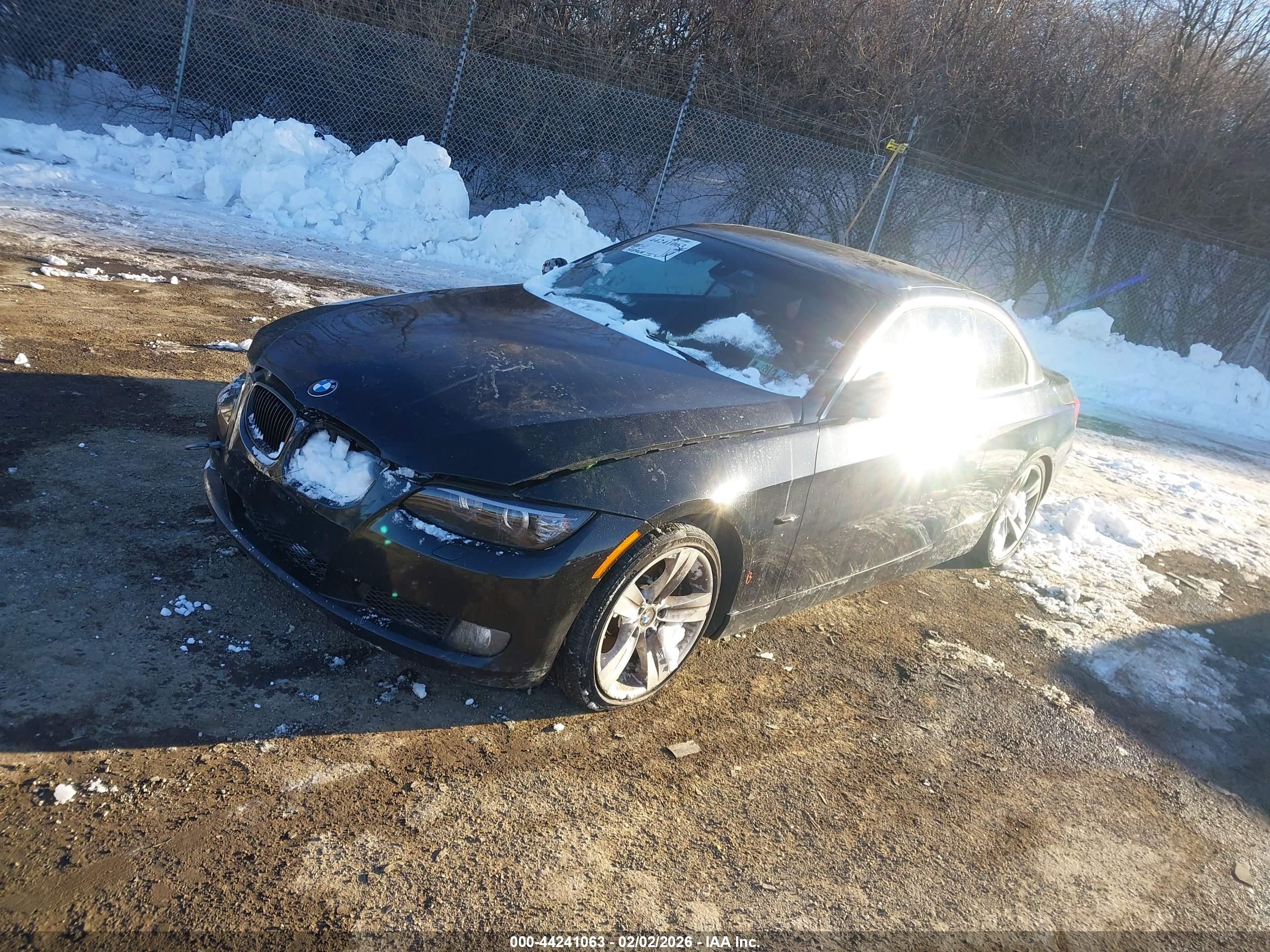 BMW 335I image 2