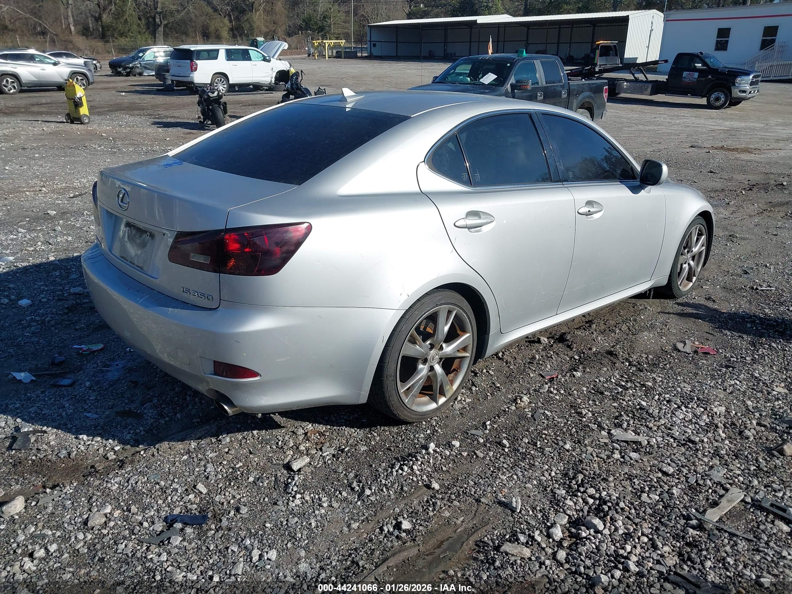 LEXUS IS image 4