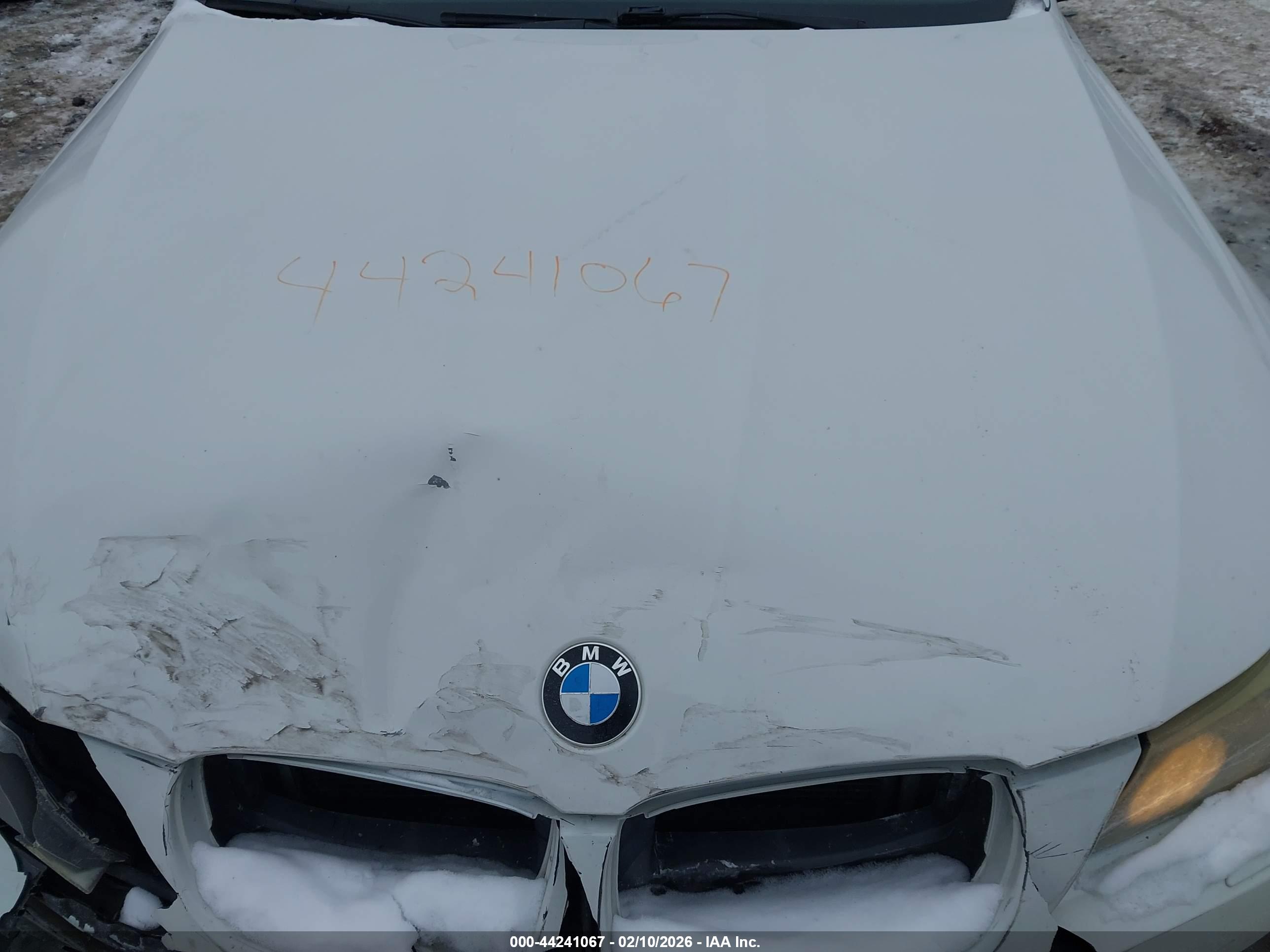 BMW 328I image 10