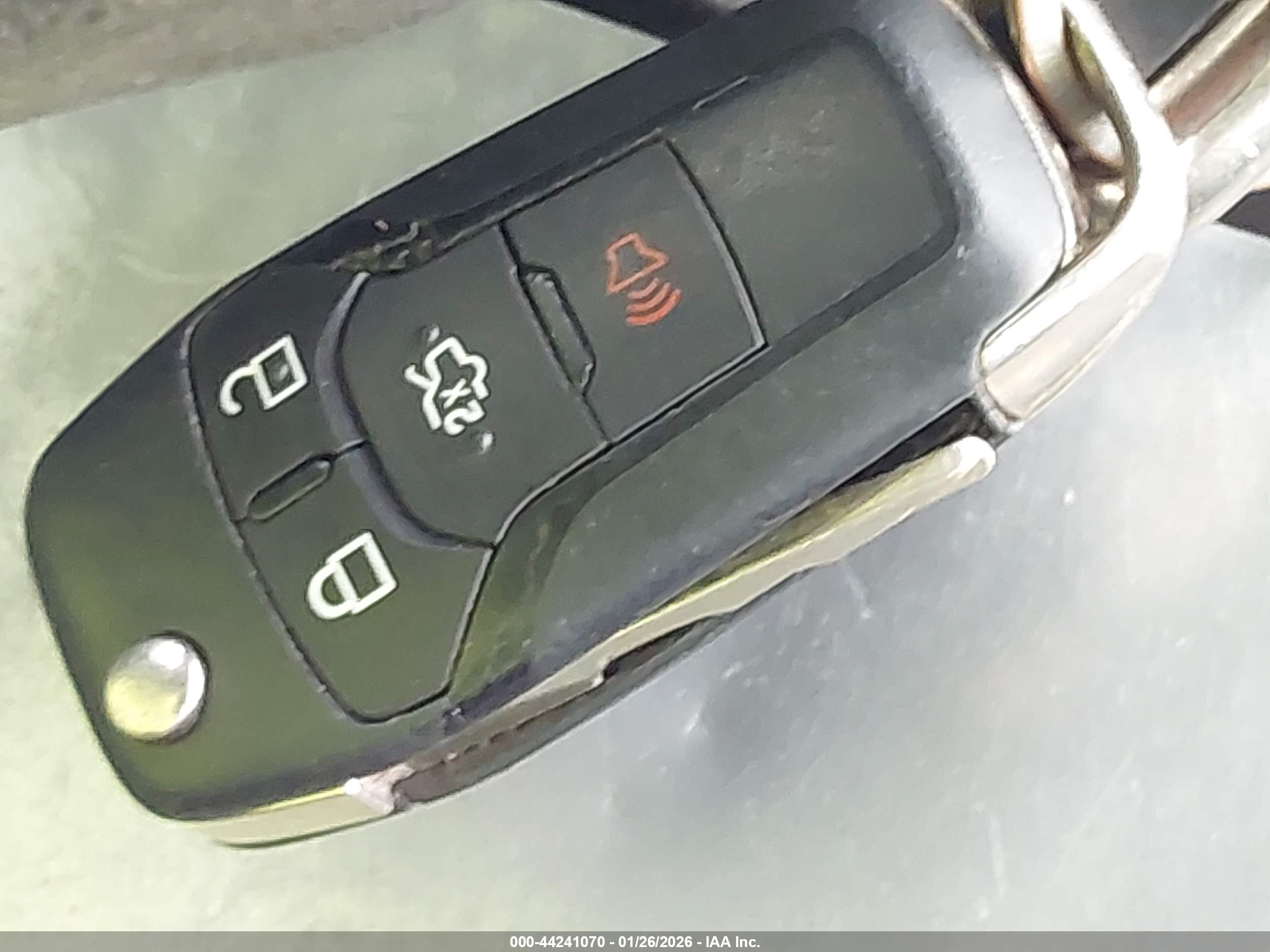 FORD FUSION image 11