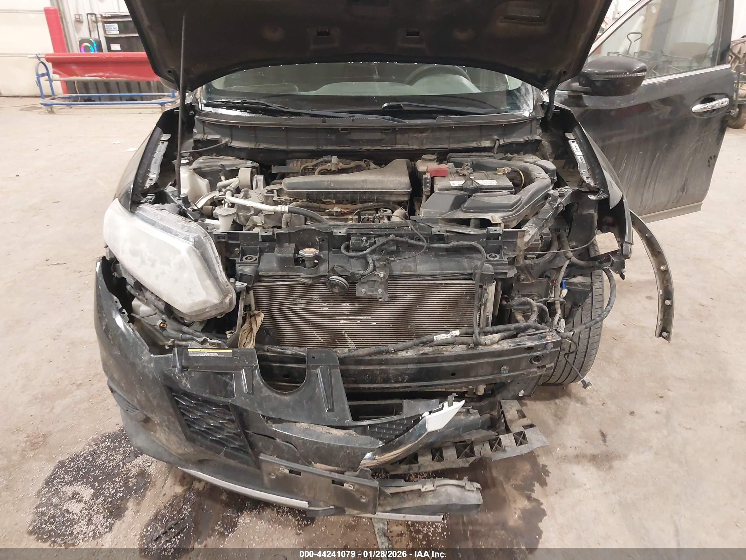 NISSAN ROGUE image 10