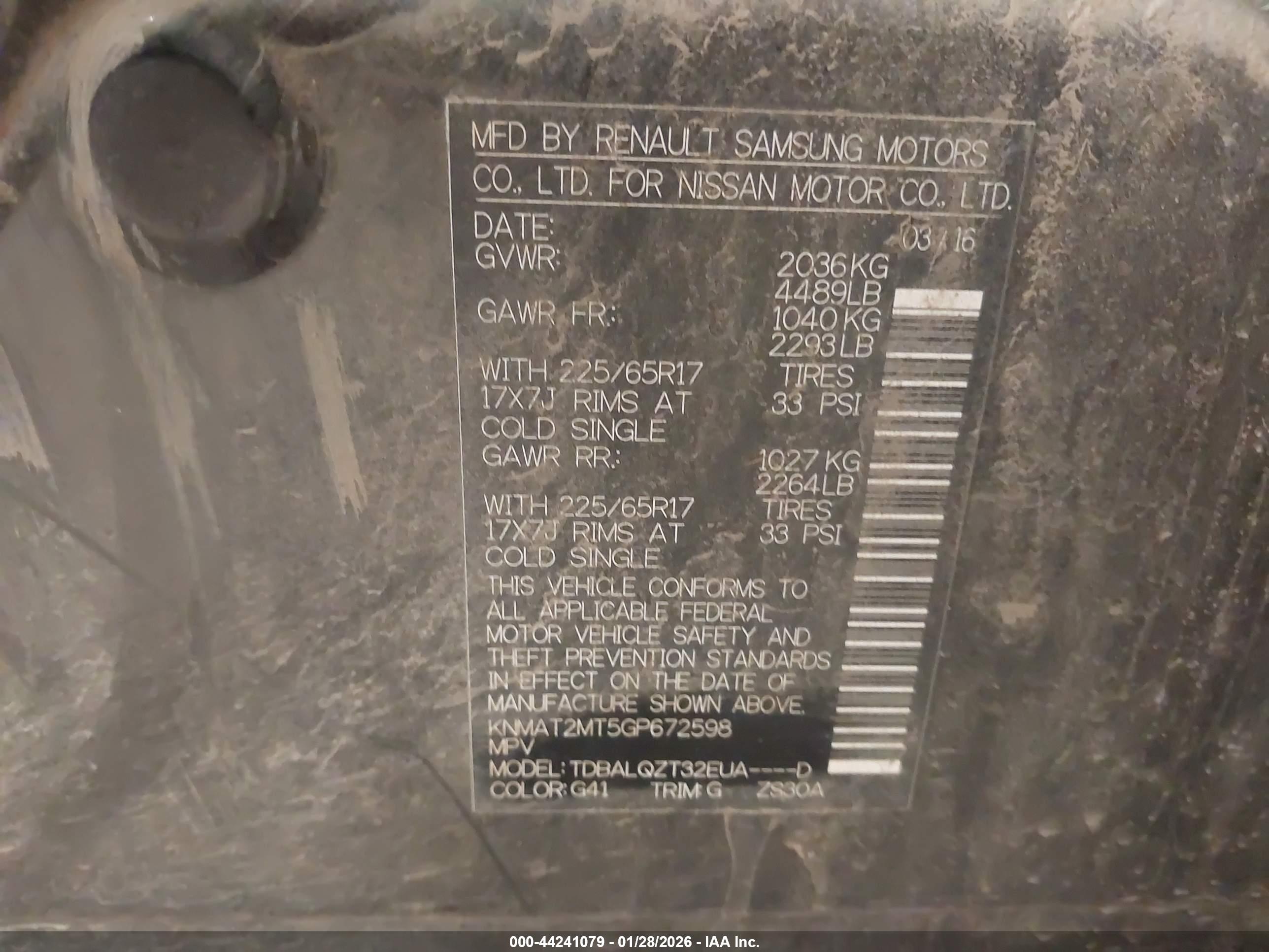 NISSAN ROGUE image 9