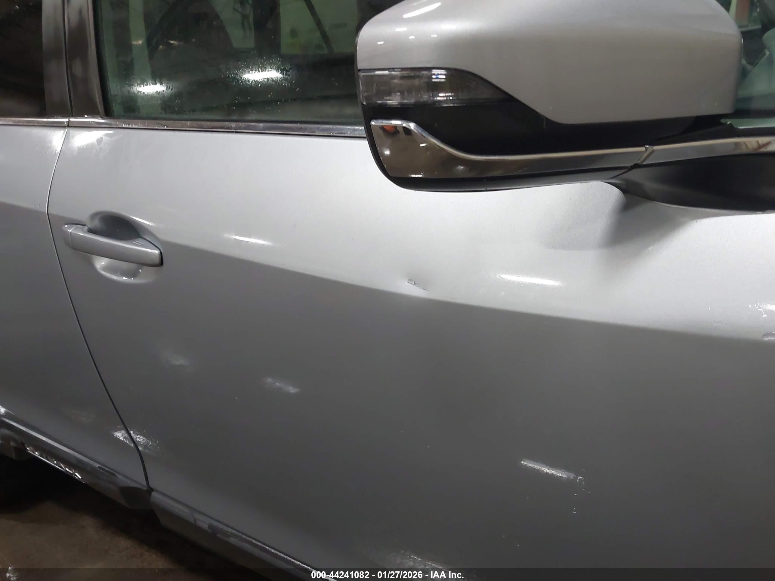SUBARU OUTBACK image 6