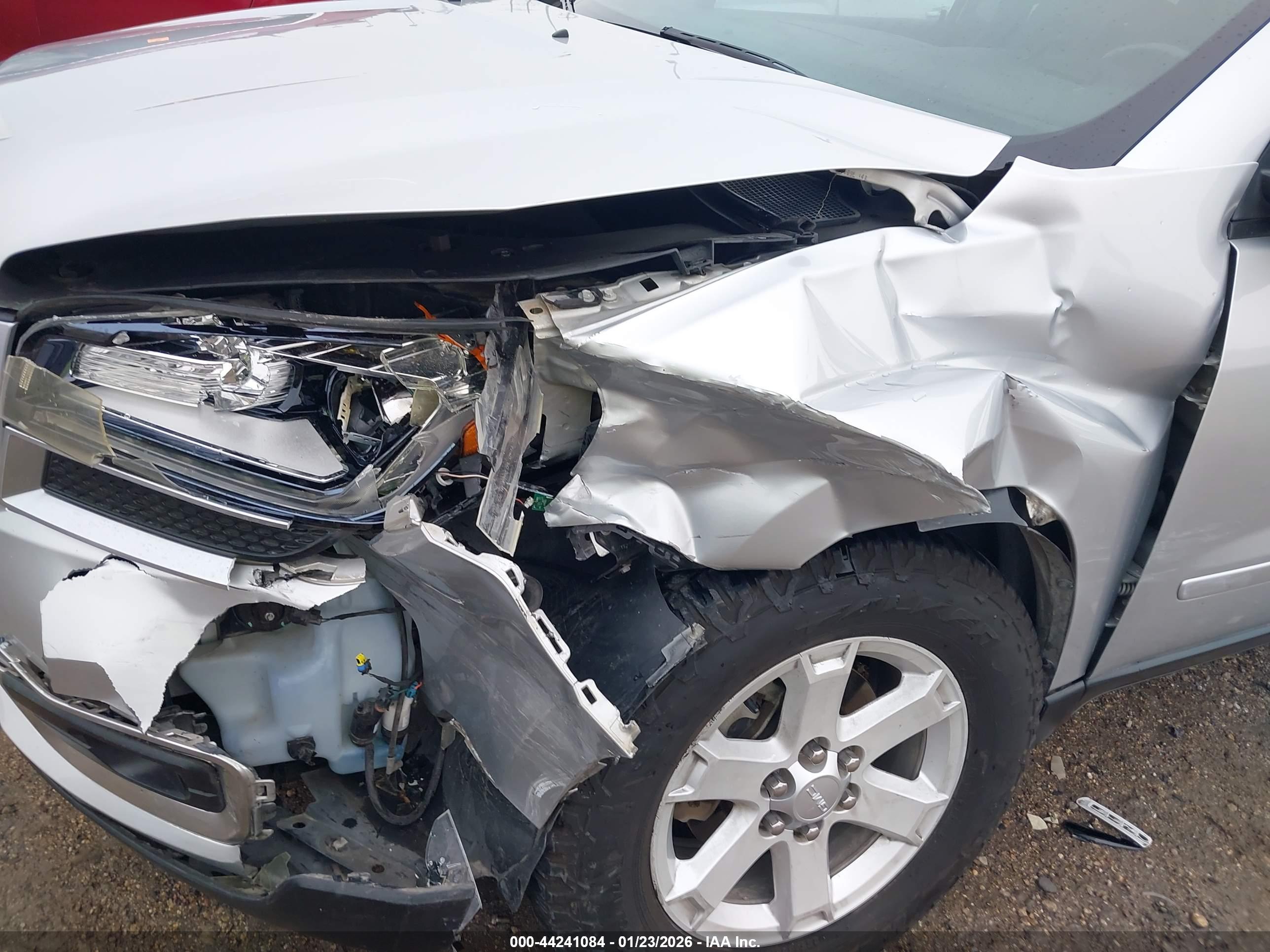 GMC ACADIA image 6