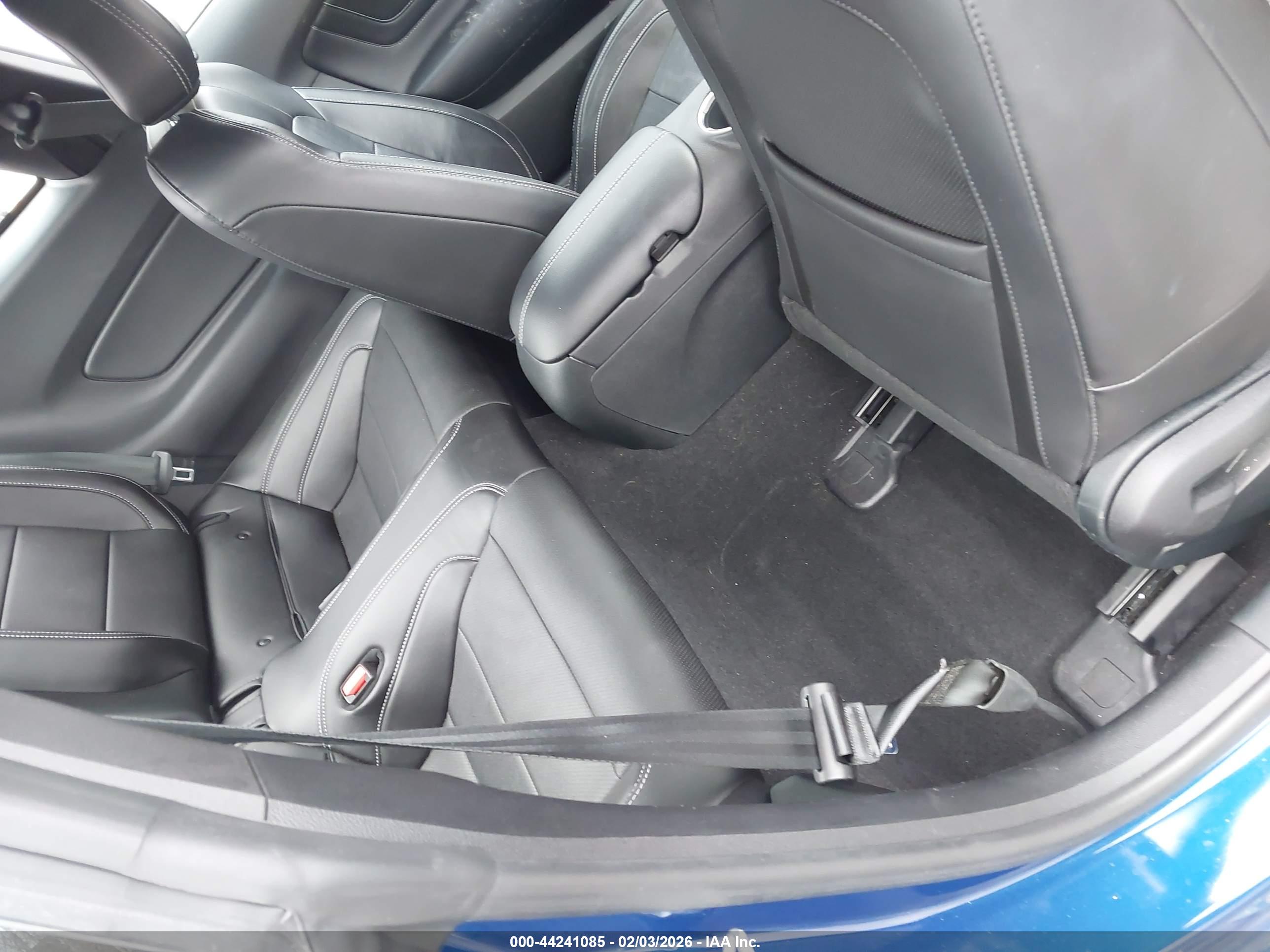 FORD MUSTANG image 8