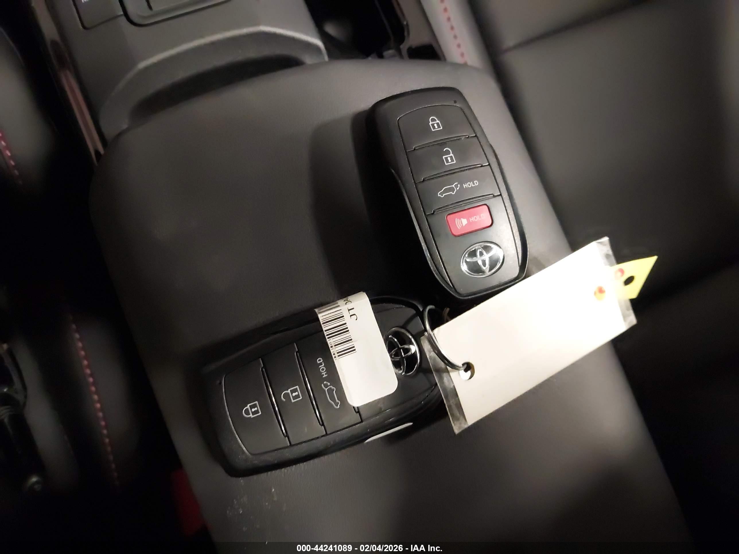 TOYOTA PRIUS image 11