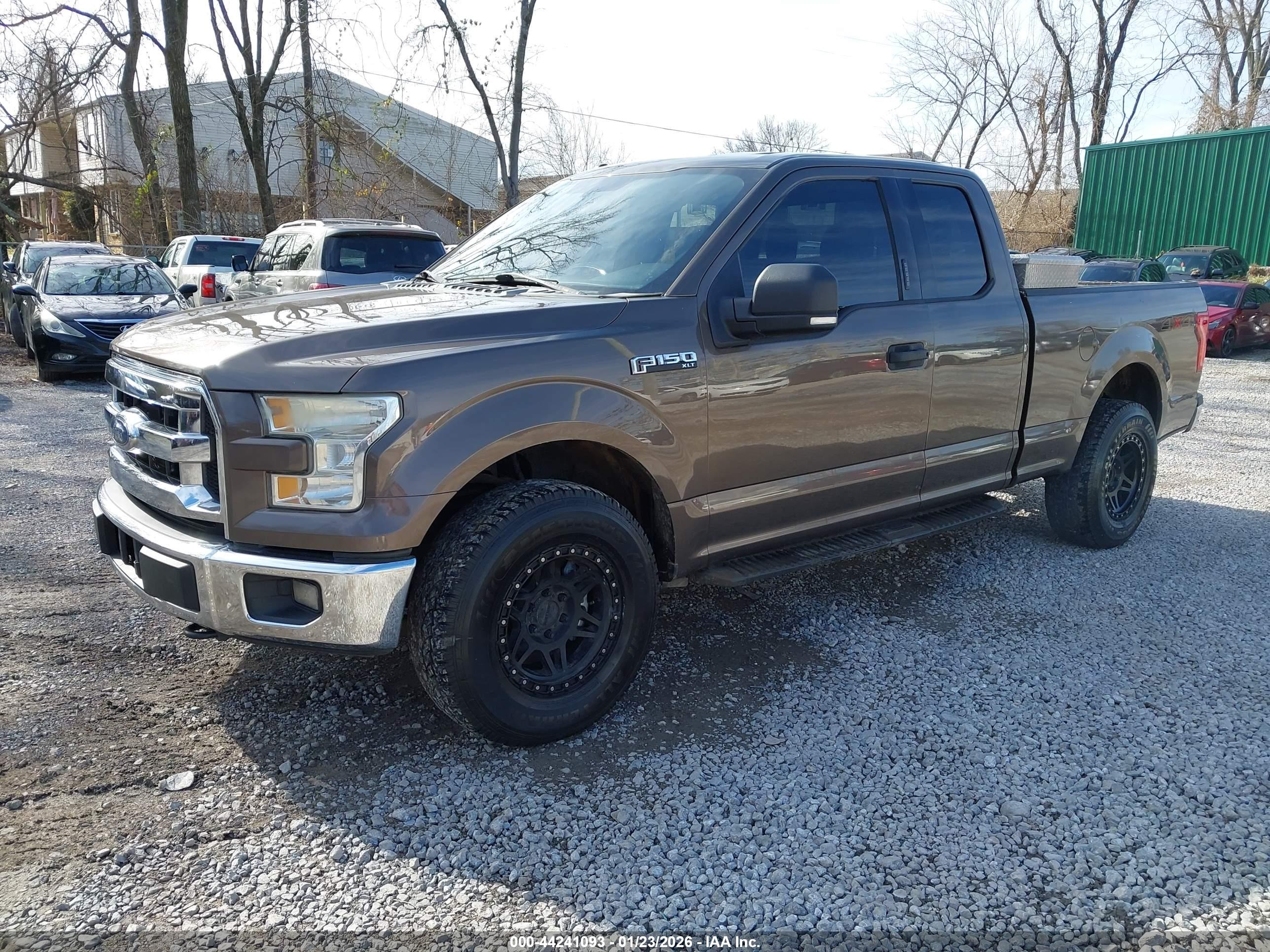 FORD F-150 image 2