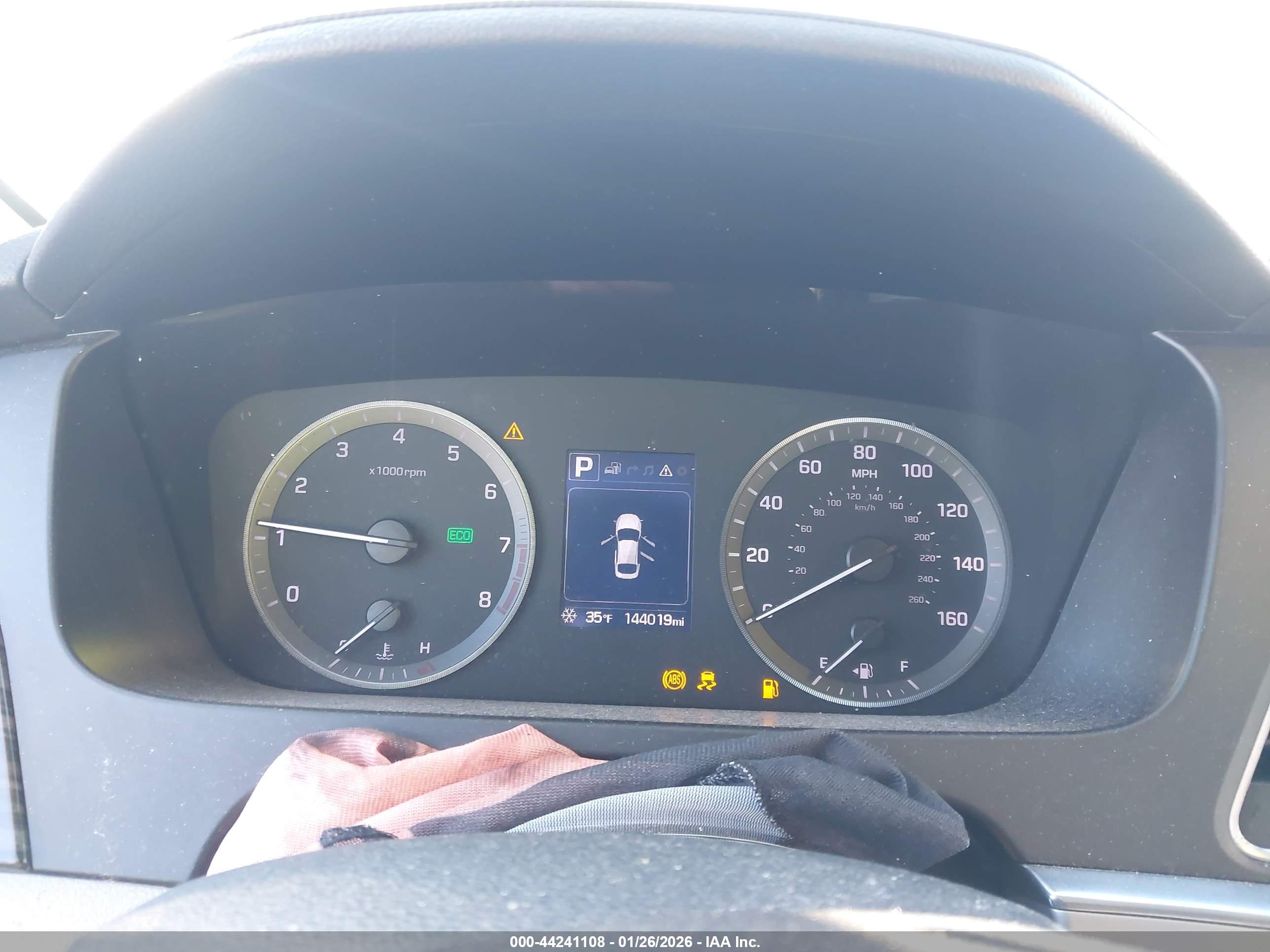 HYUNDAI SONATA image 7