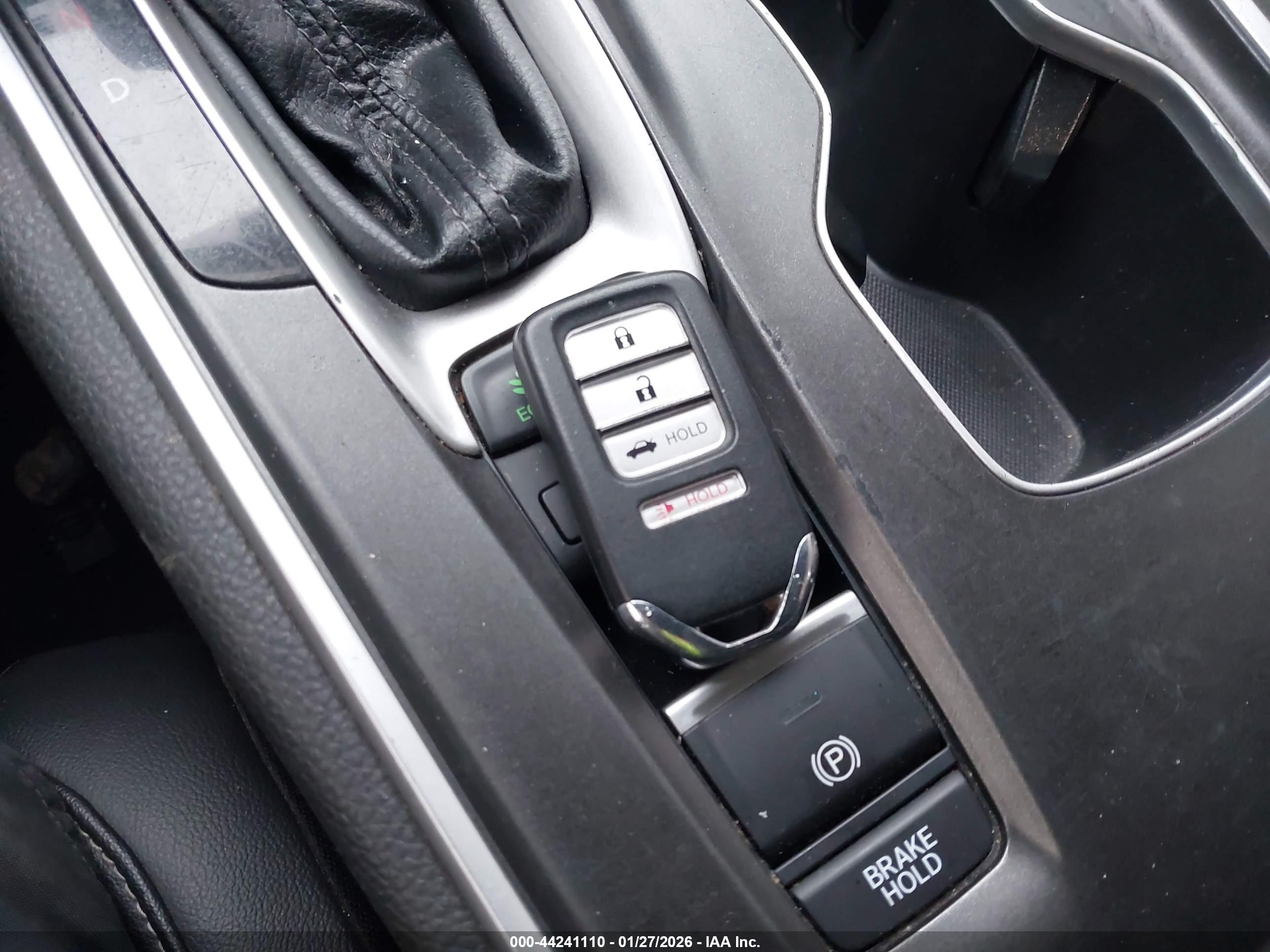 HONDA ACCORD image 11