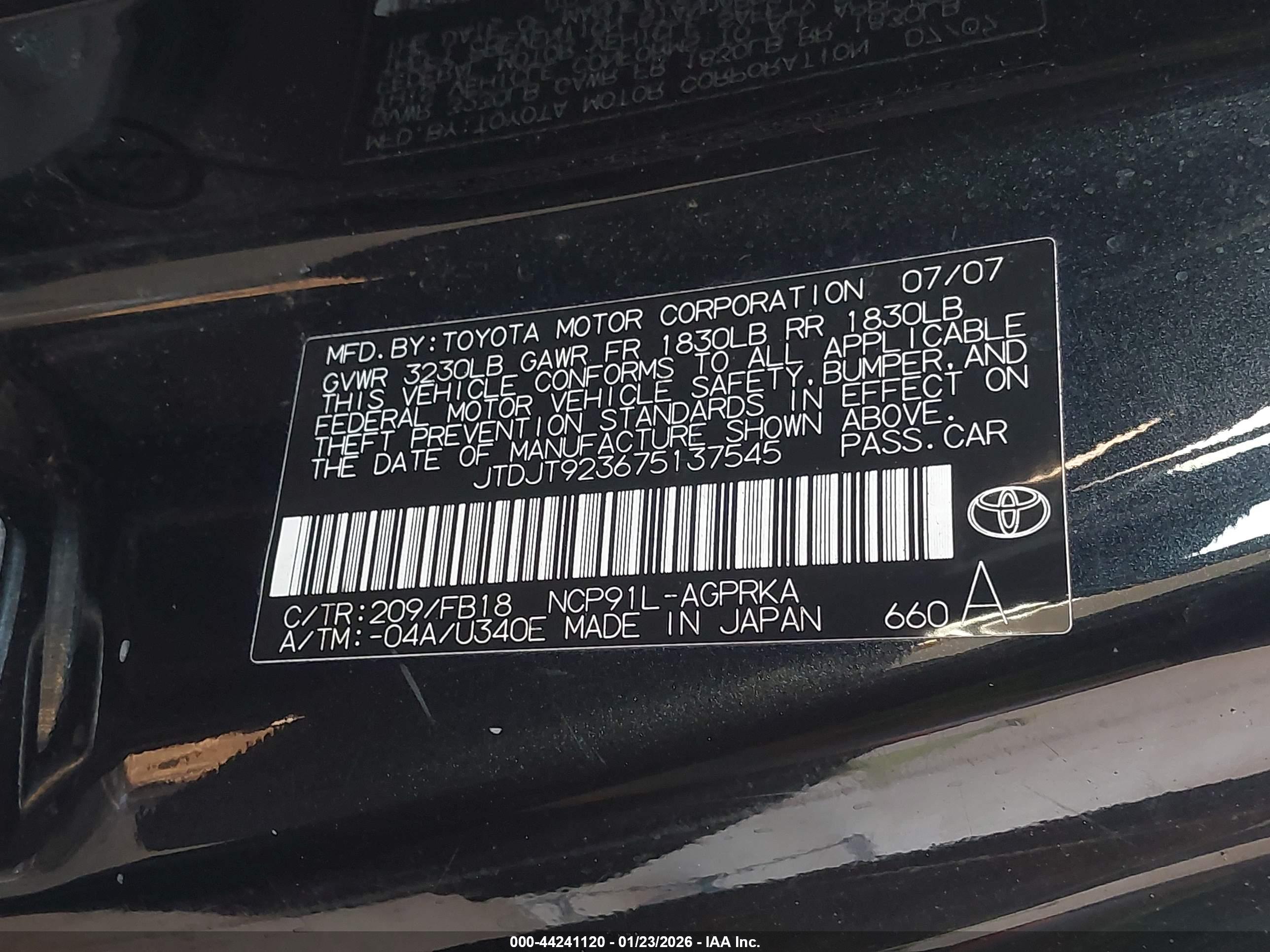 TOYOTA YARIS image 9