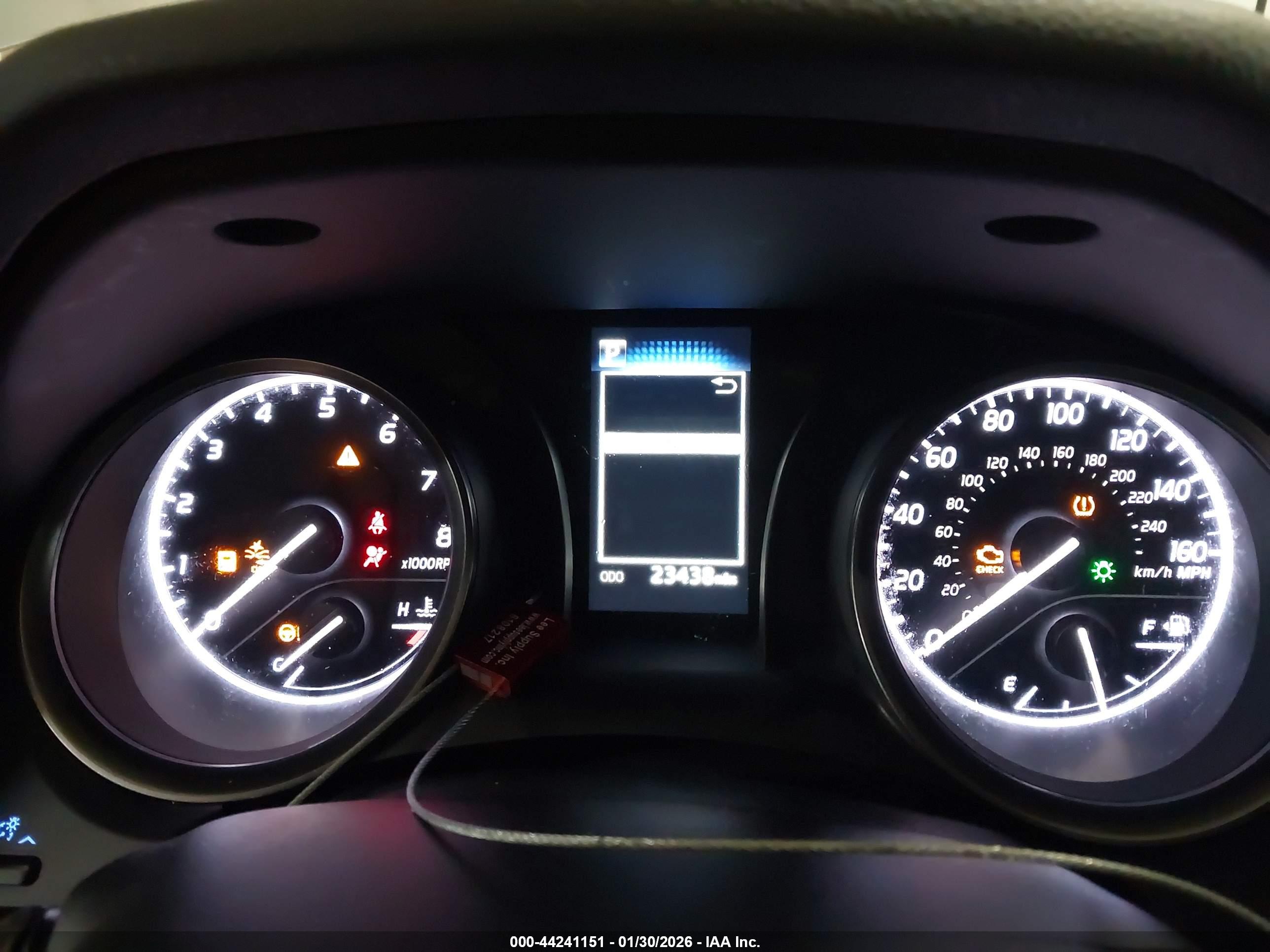 TOYOTA CAMRY image 7