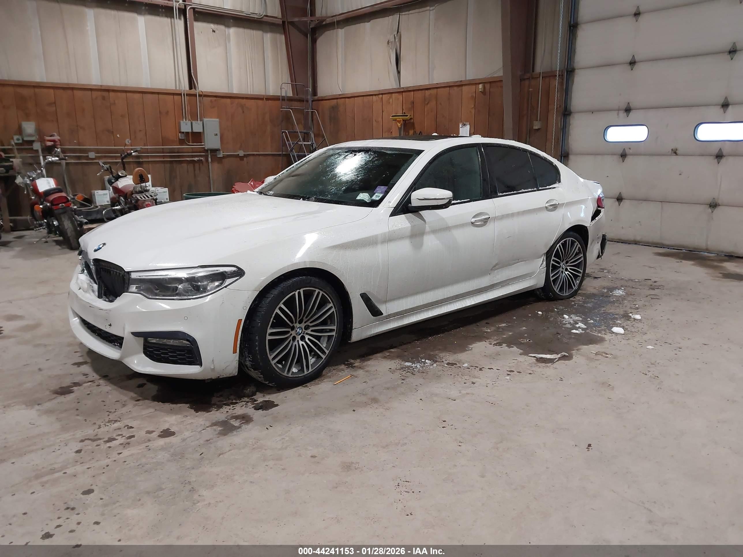 BMW 540I image 2