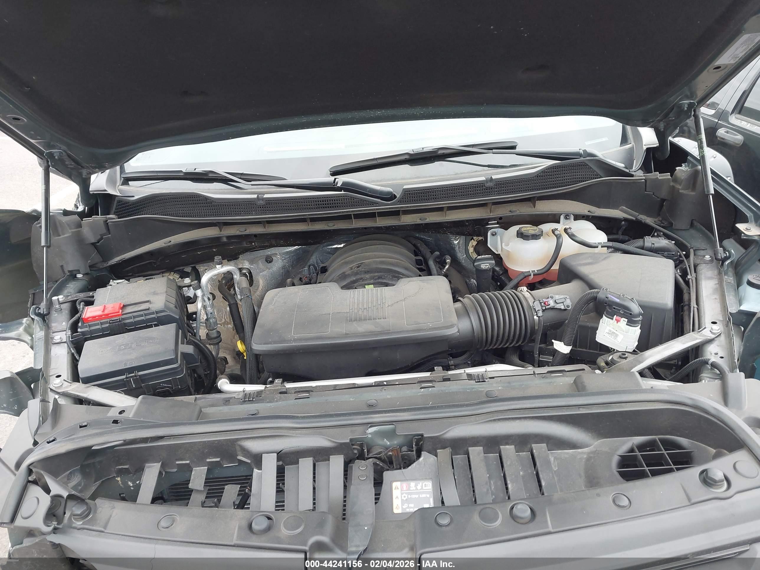 CHEVROLET SILVERADO image 10