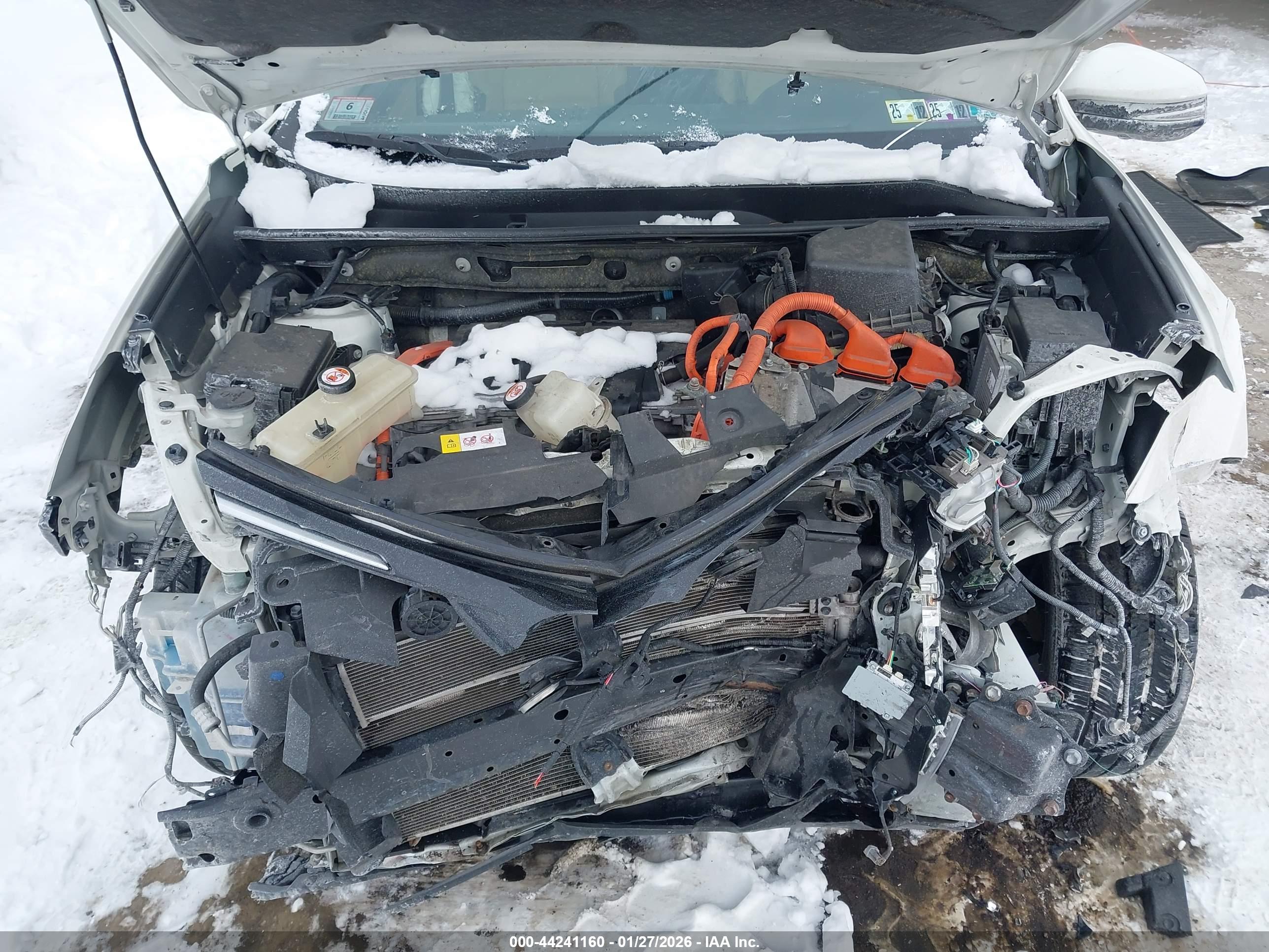 TOYOTA RAV4 image 10