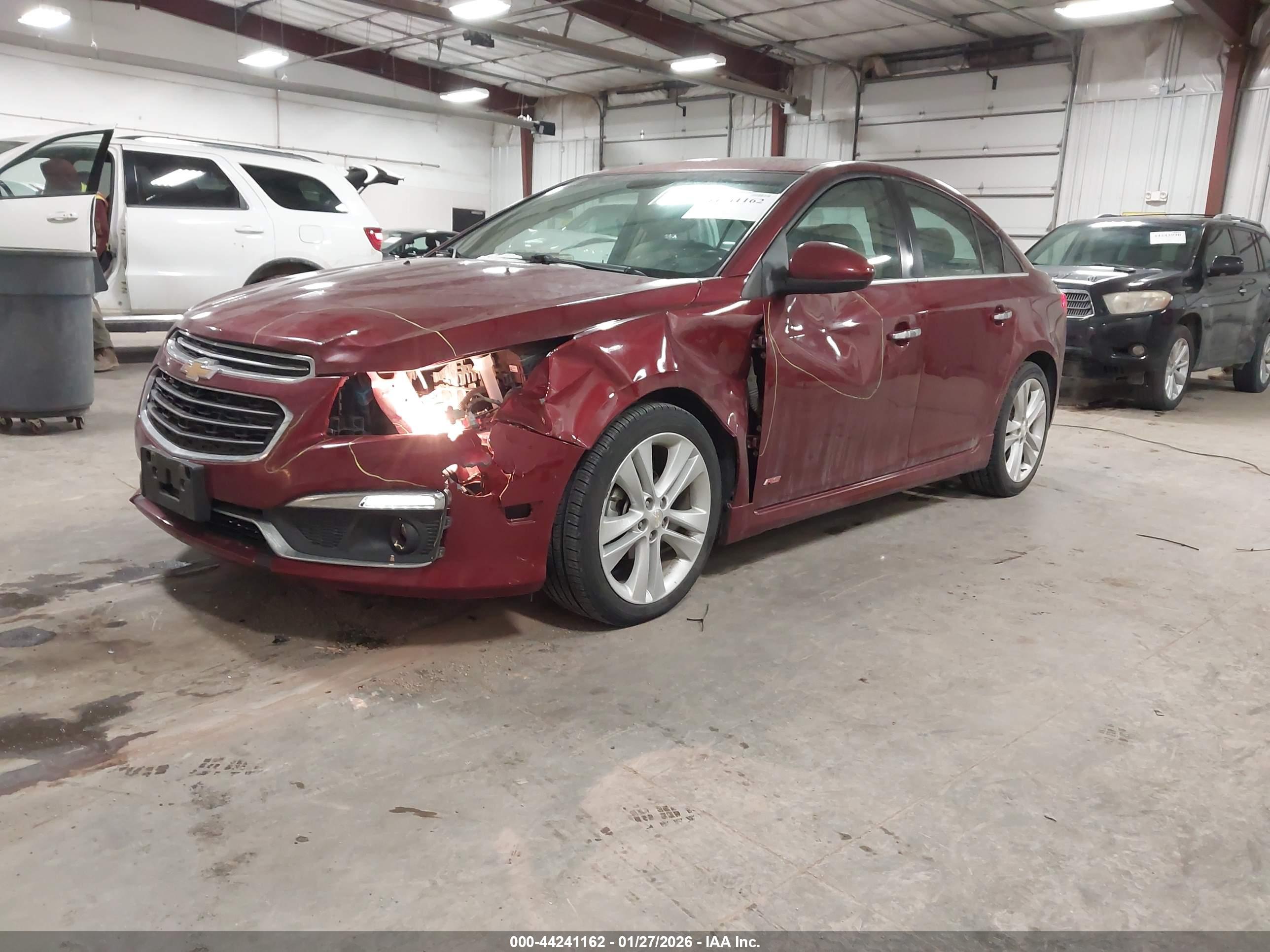 CHEVROLET CRUZE image 2