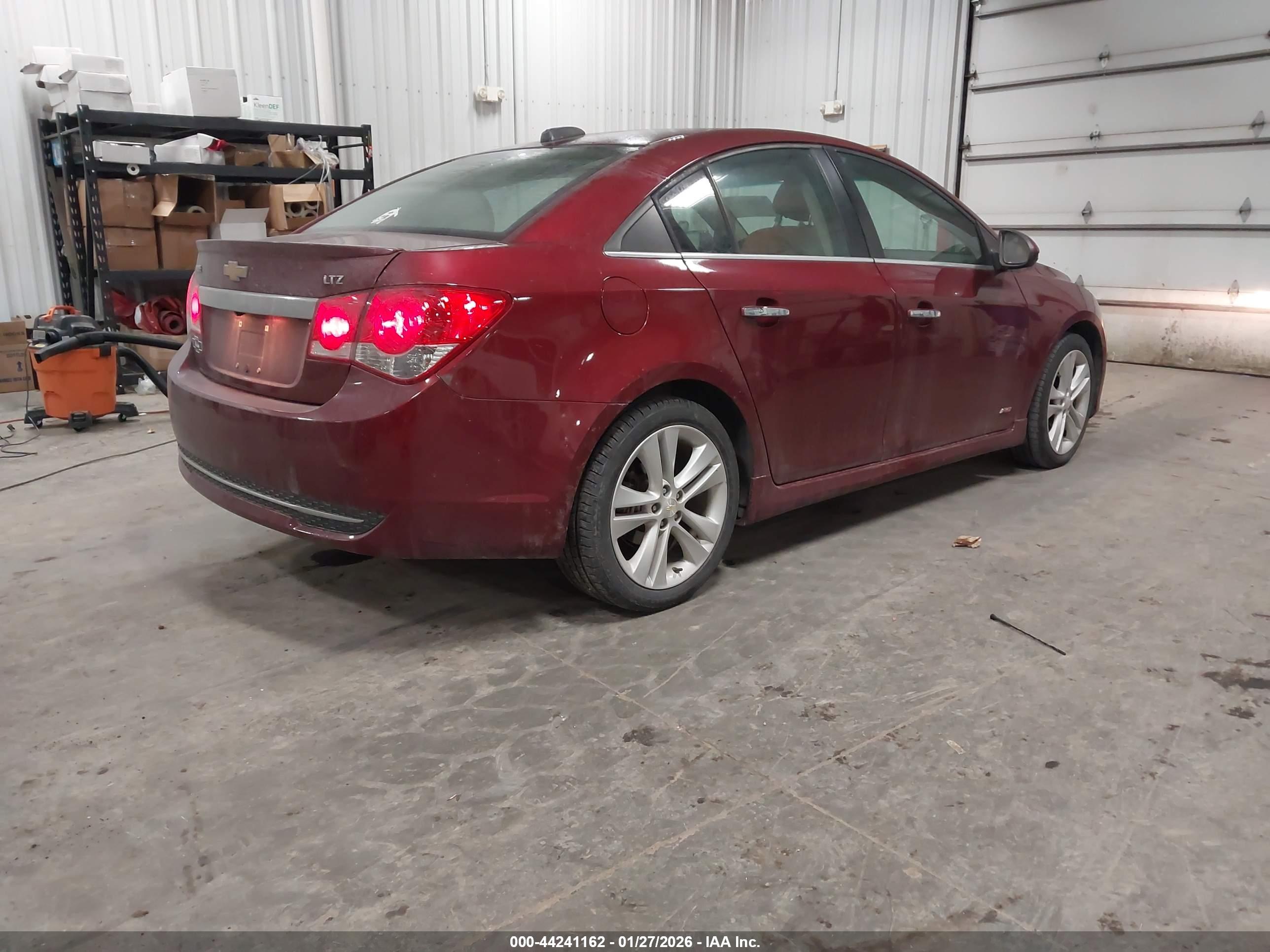 CHEVROLET CRUZE image 4