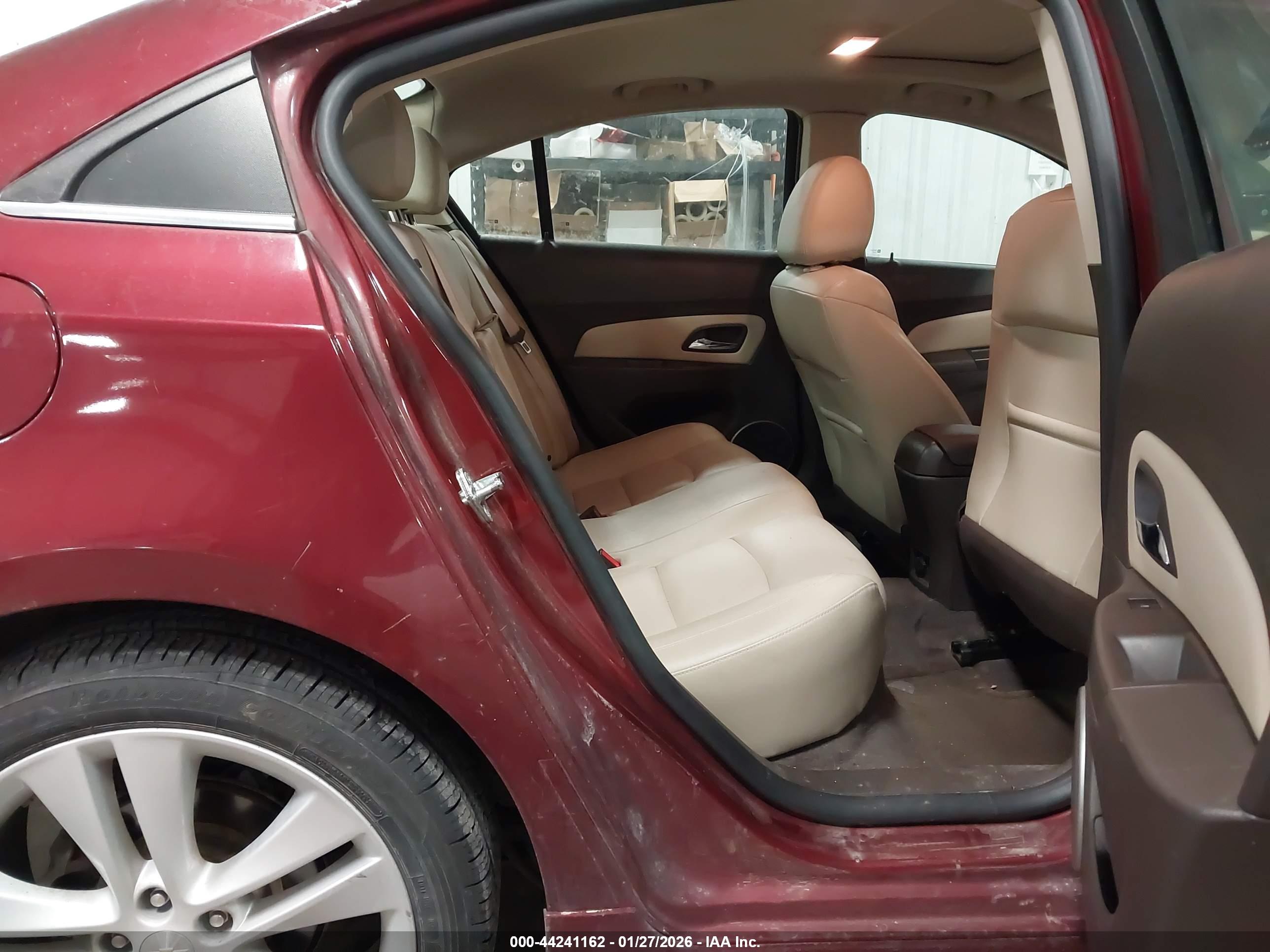 CHEVROLET CRUZE image 8