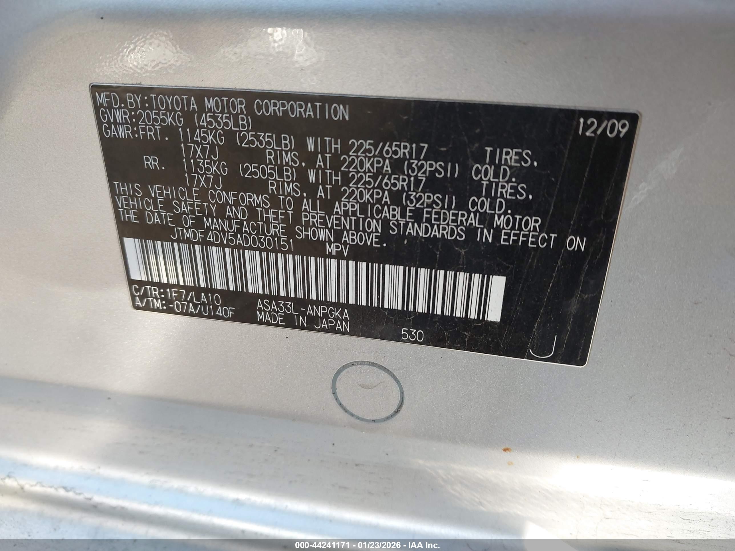 TOYOTA RAV4 image 9