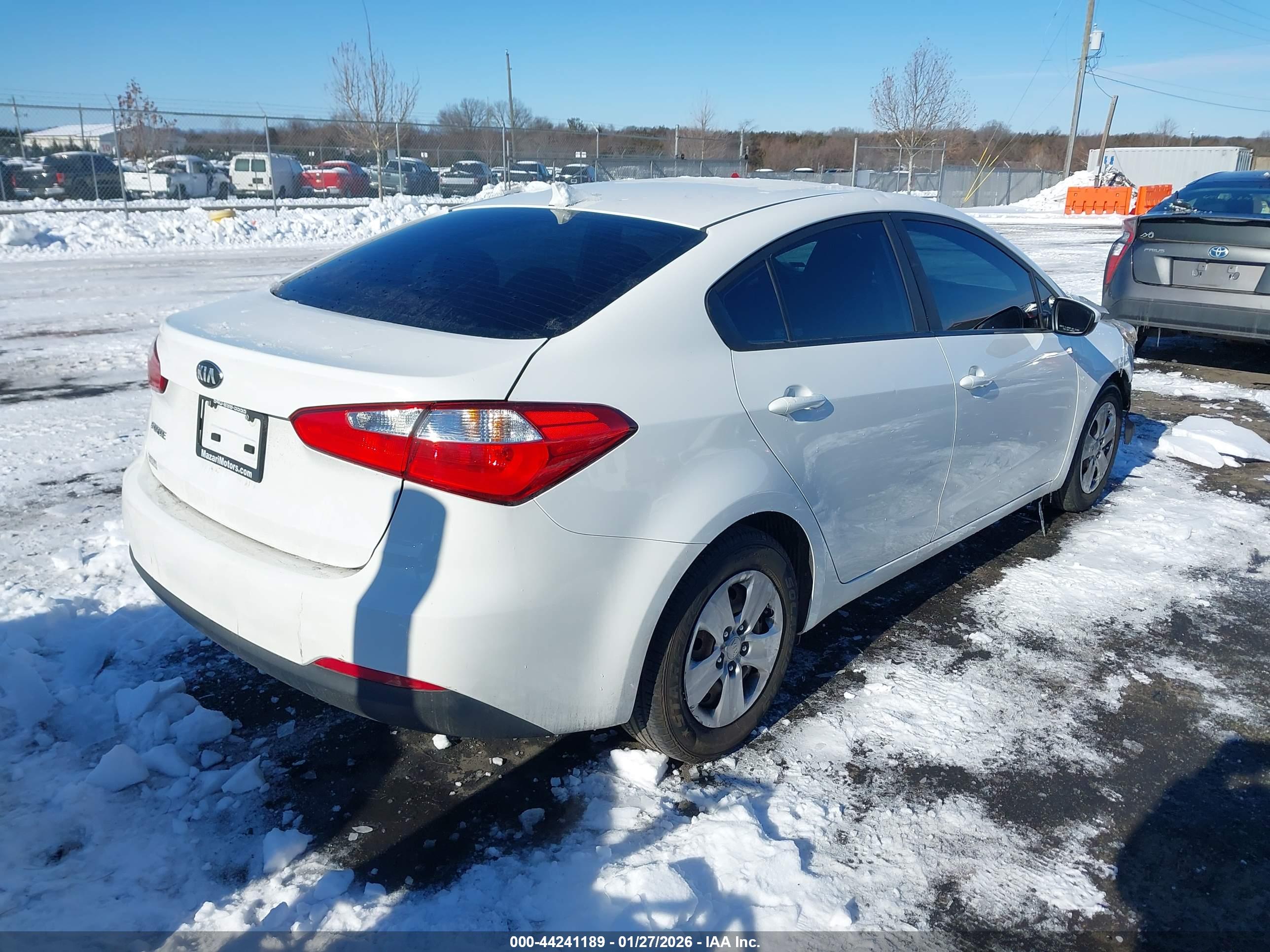 KIA FORTE image 4