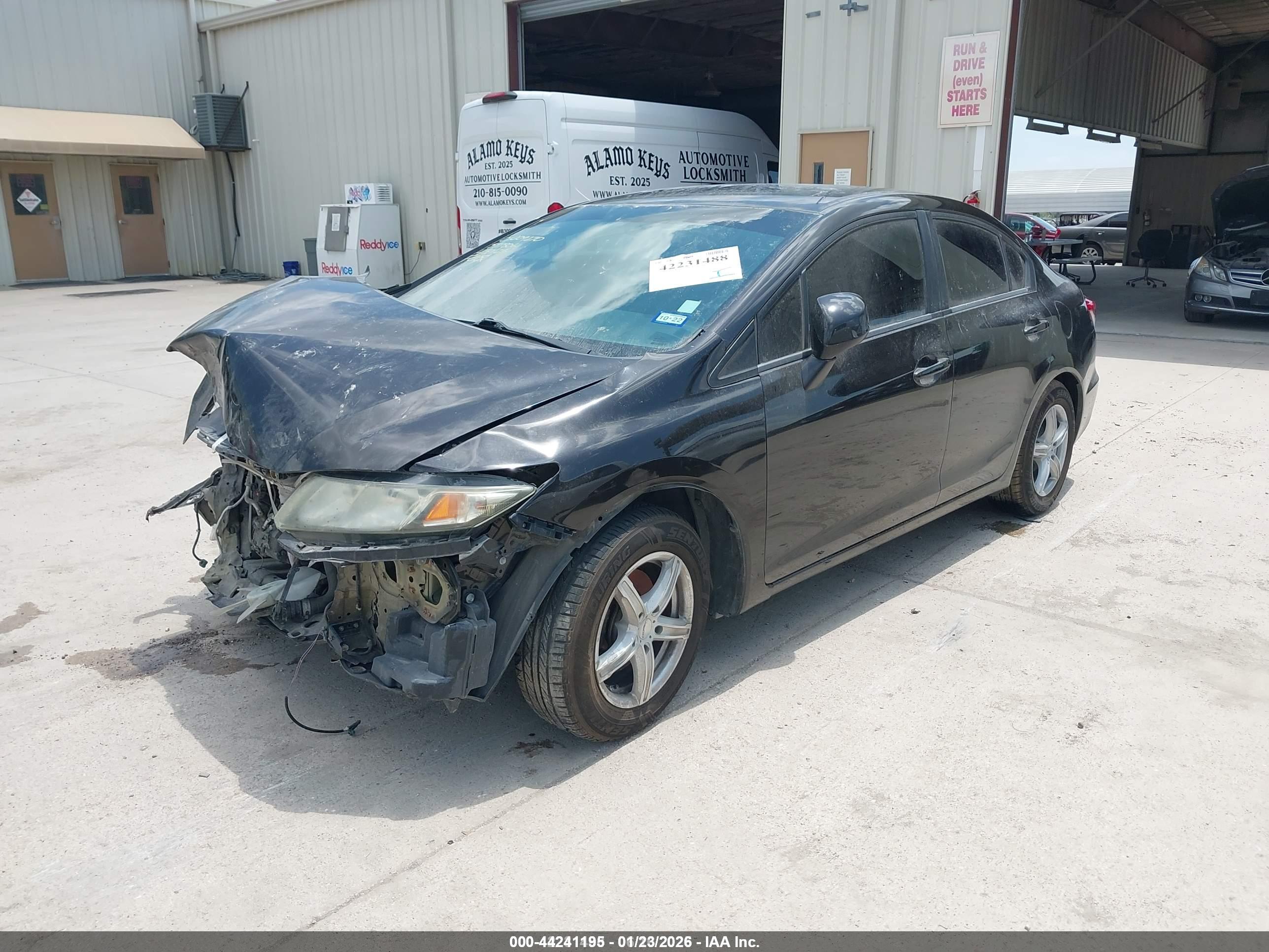 HONDA CIVIC image 2