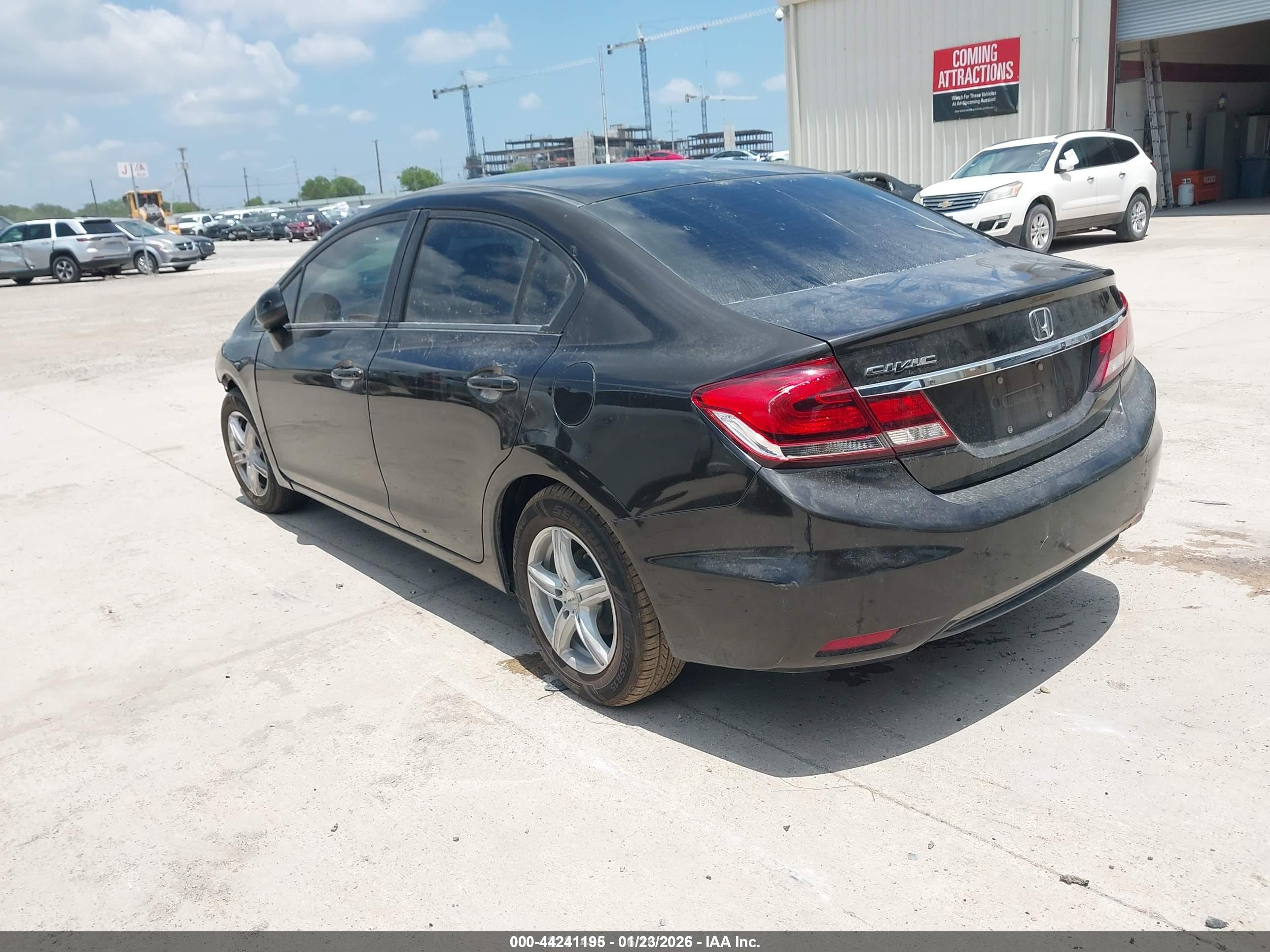 HONDA CIVIC image 3