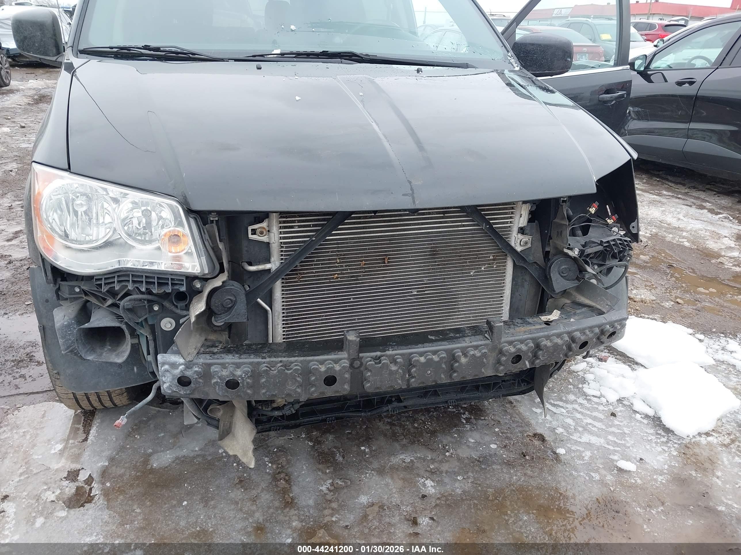 DODGE GRAND image 6
