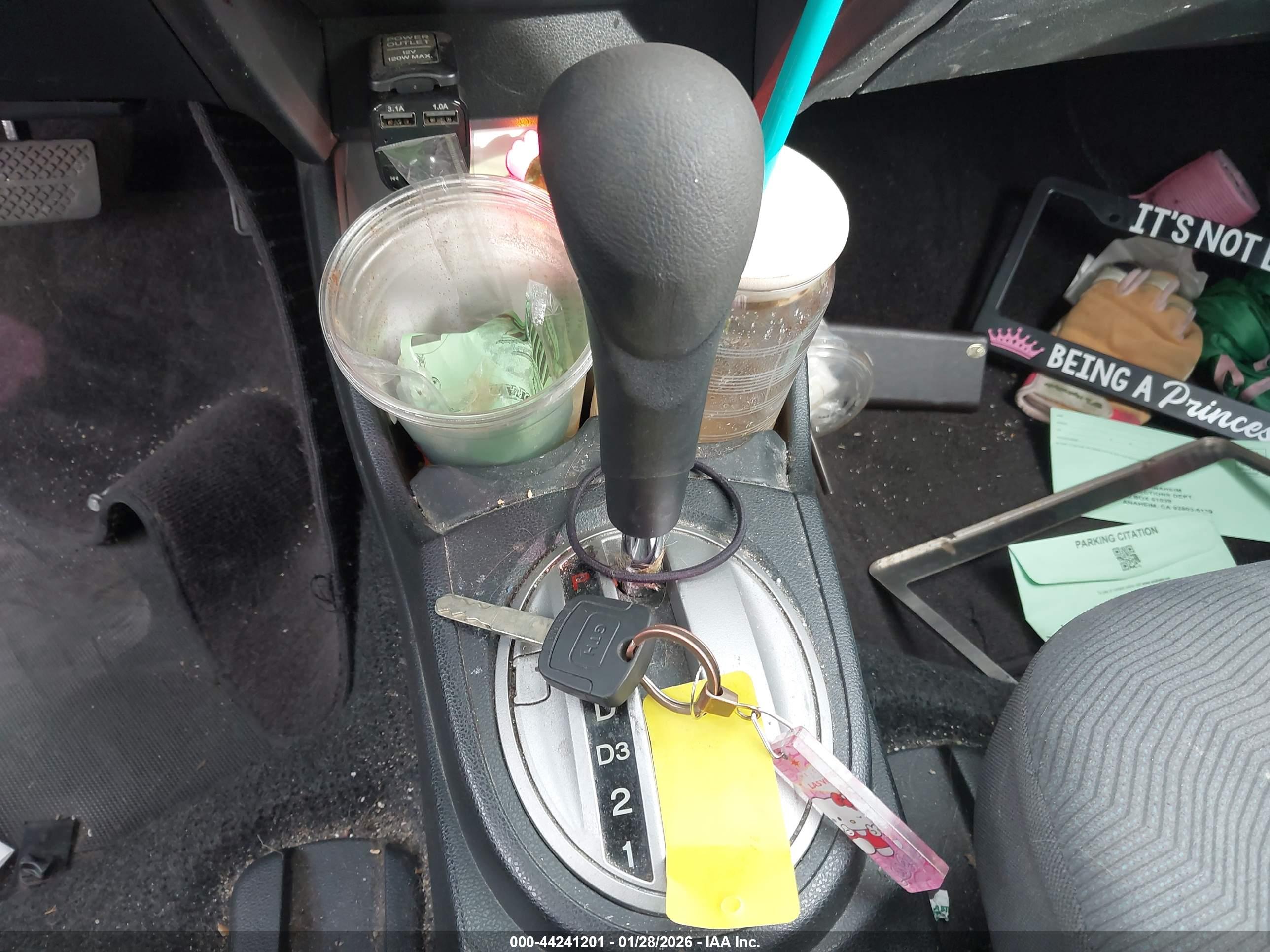 HONDA FIT image 11