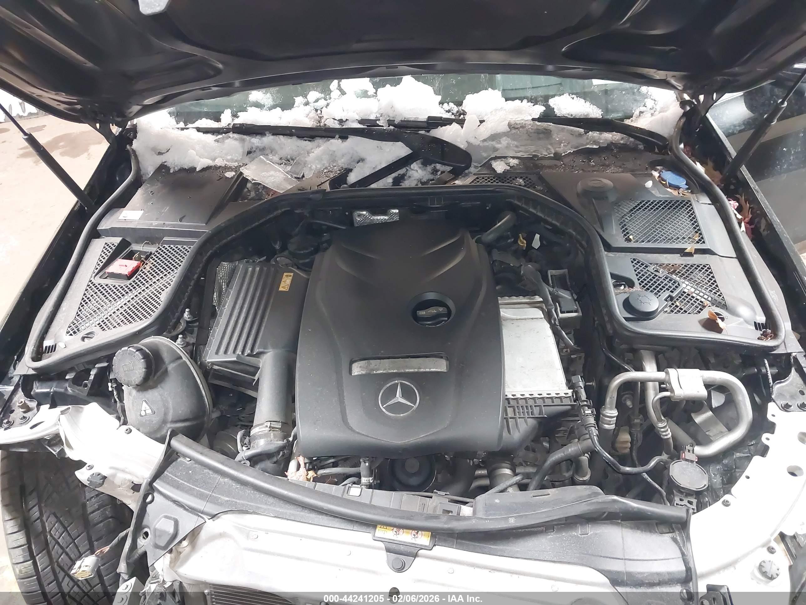 MERCEDES-BENZ C image 10