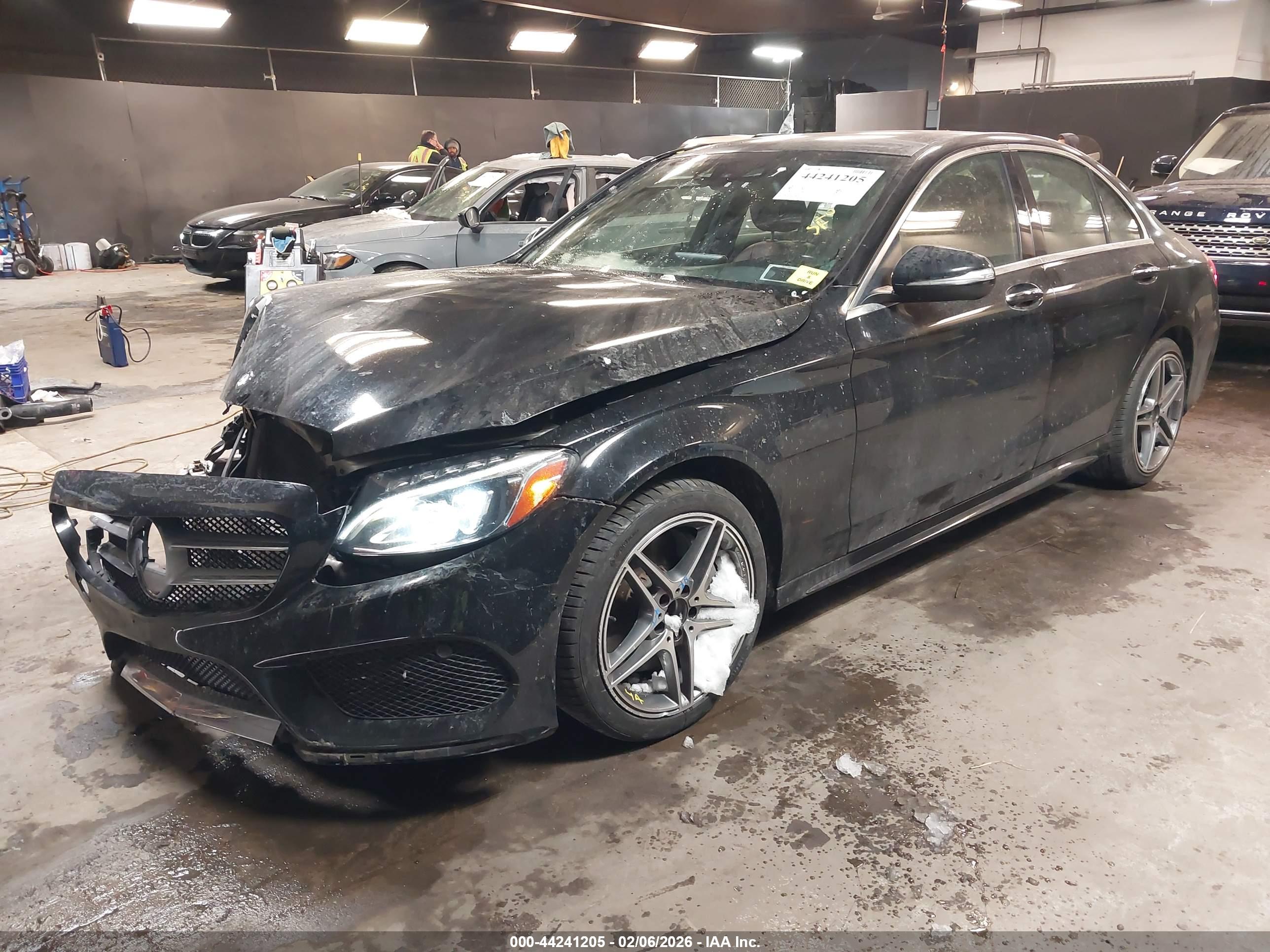 MERCEDES-BENZ C image 2