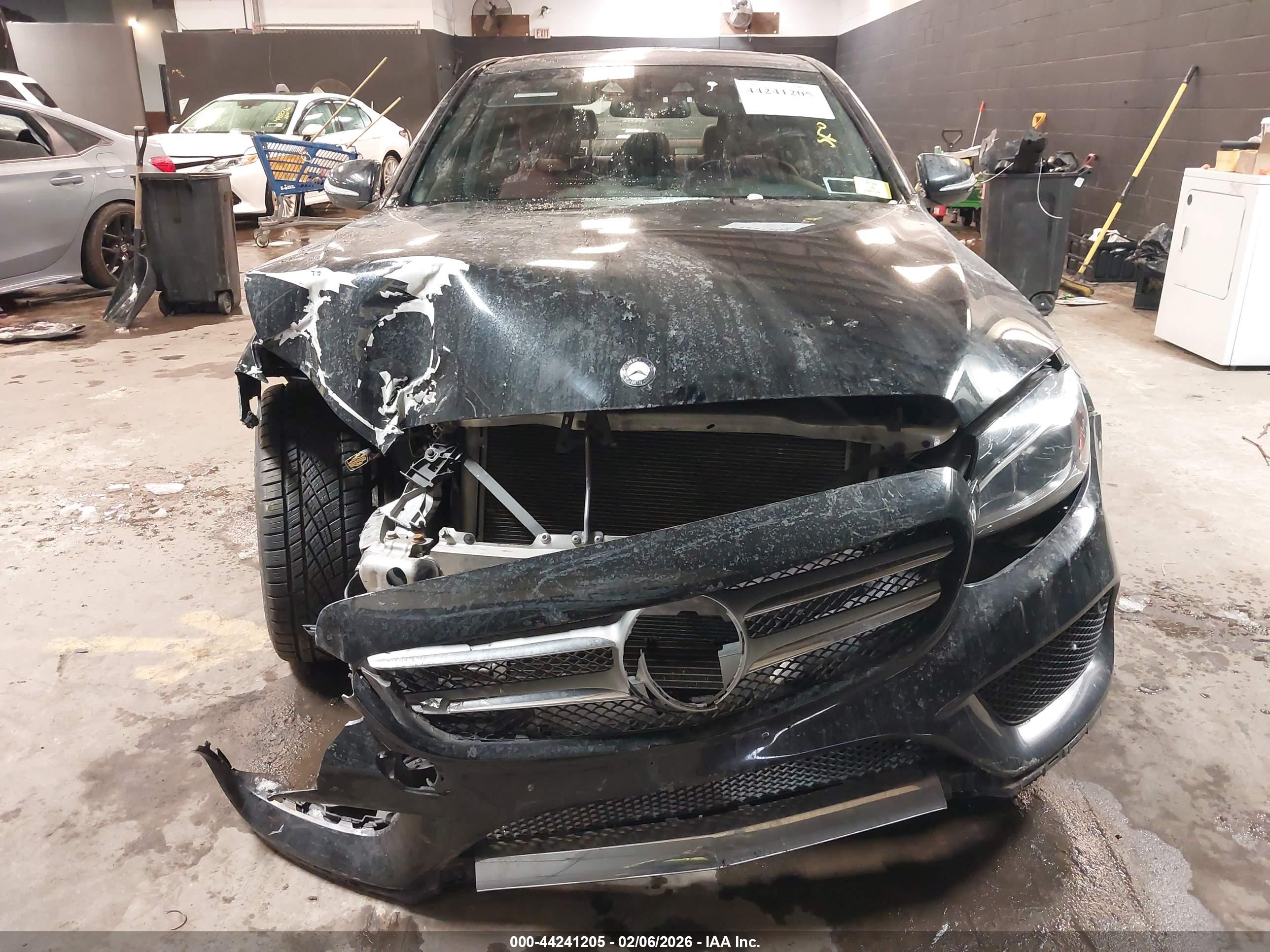 MERCEDES-BENZ C image 6