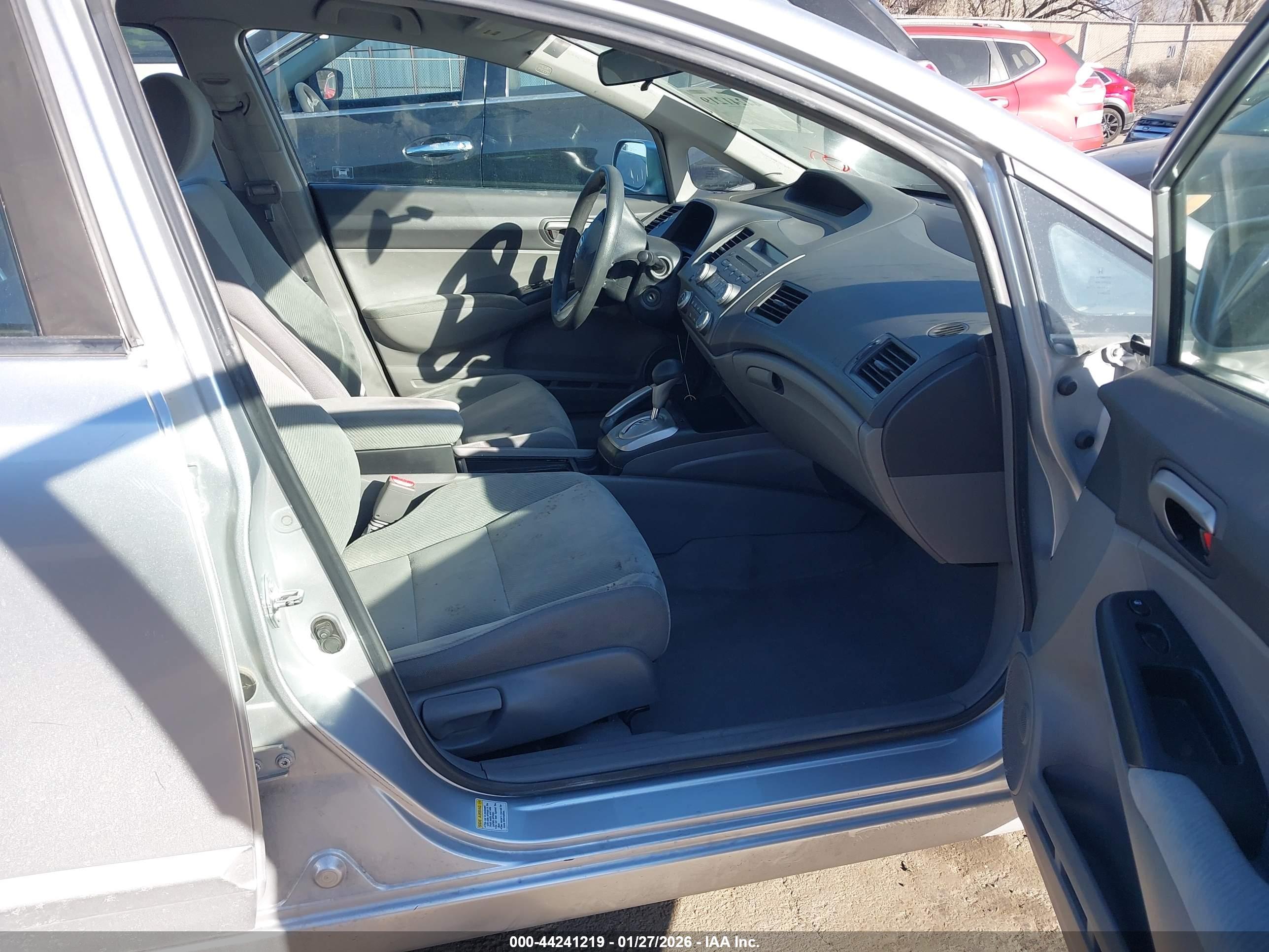 HONDA CIVIC image 5