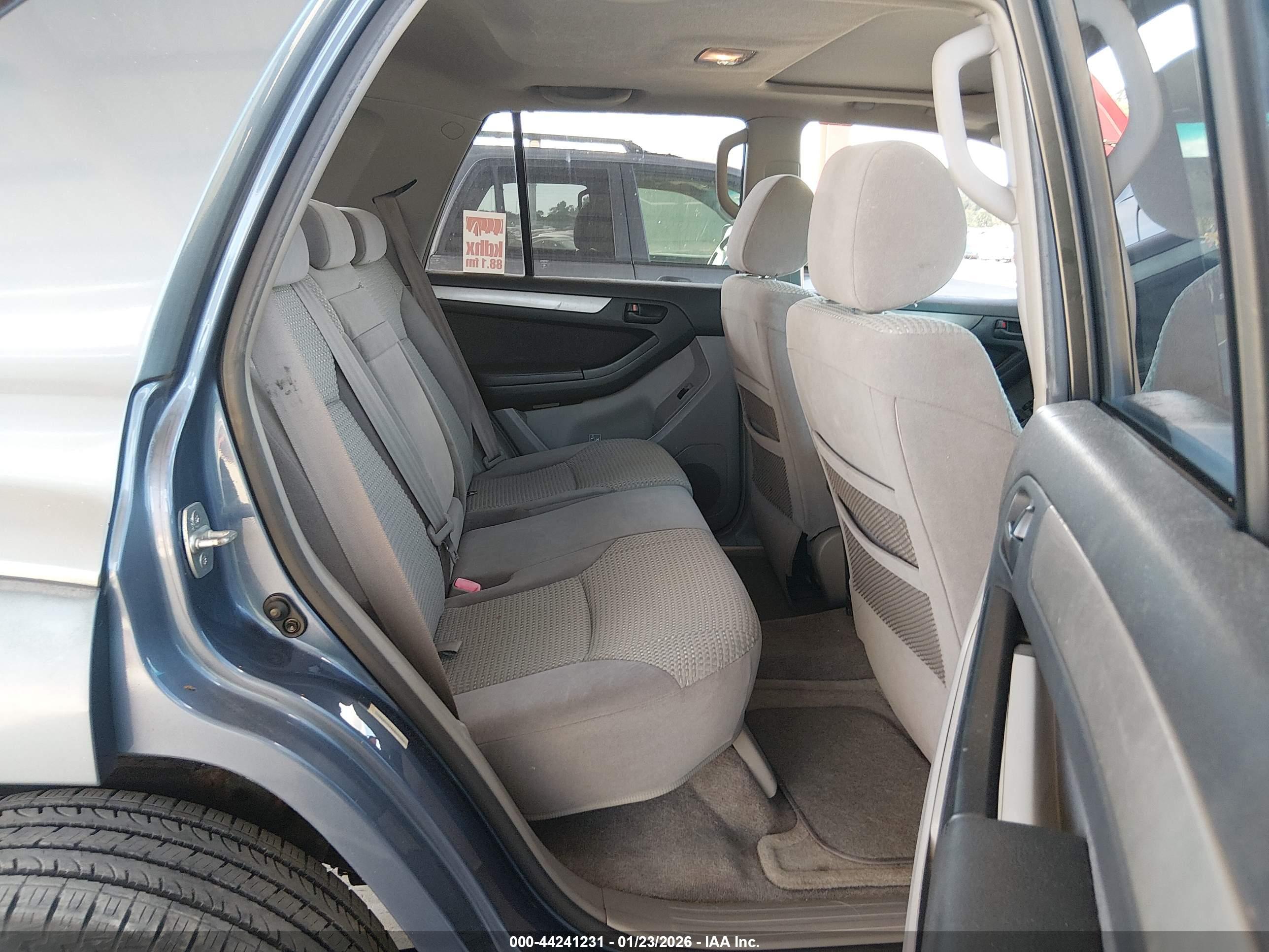 TOYOTA 4RUNNER image 8