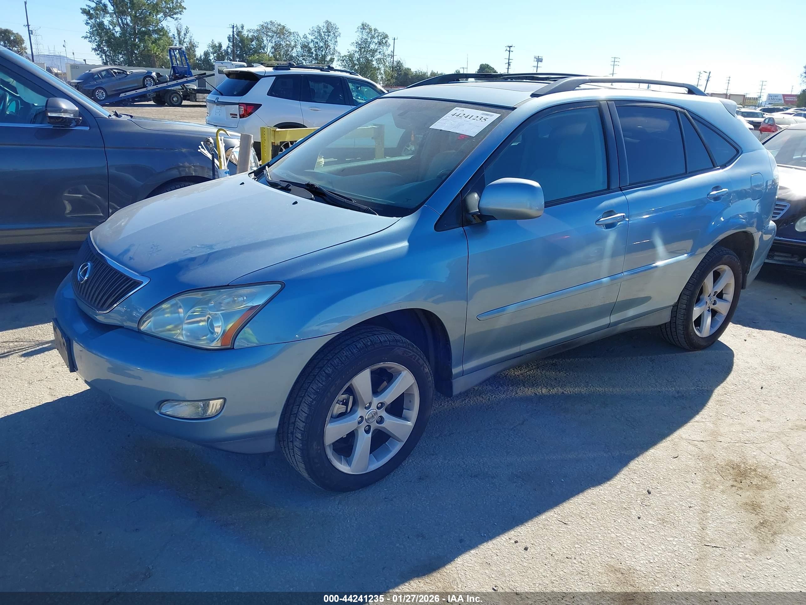 LEXUS RX image 2