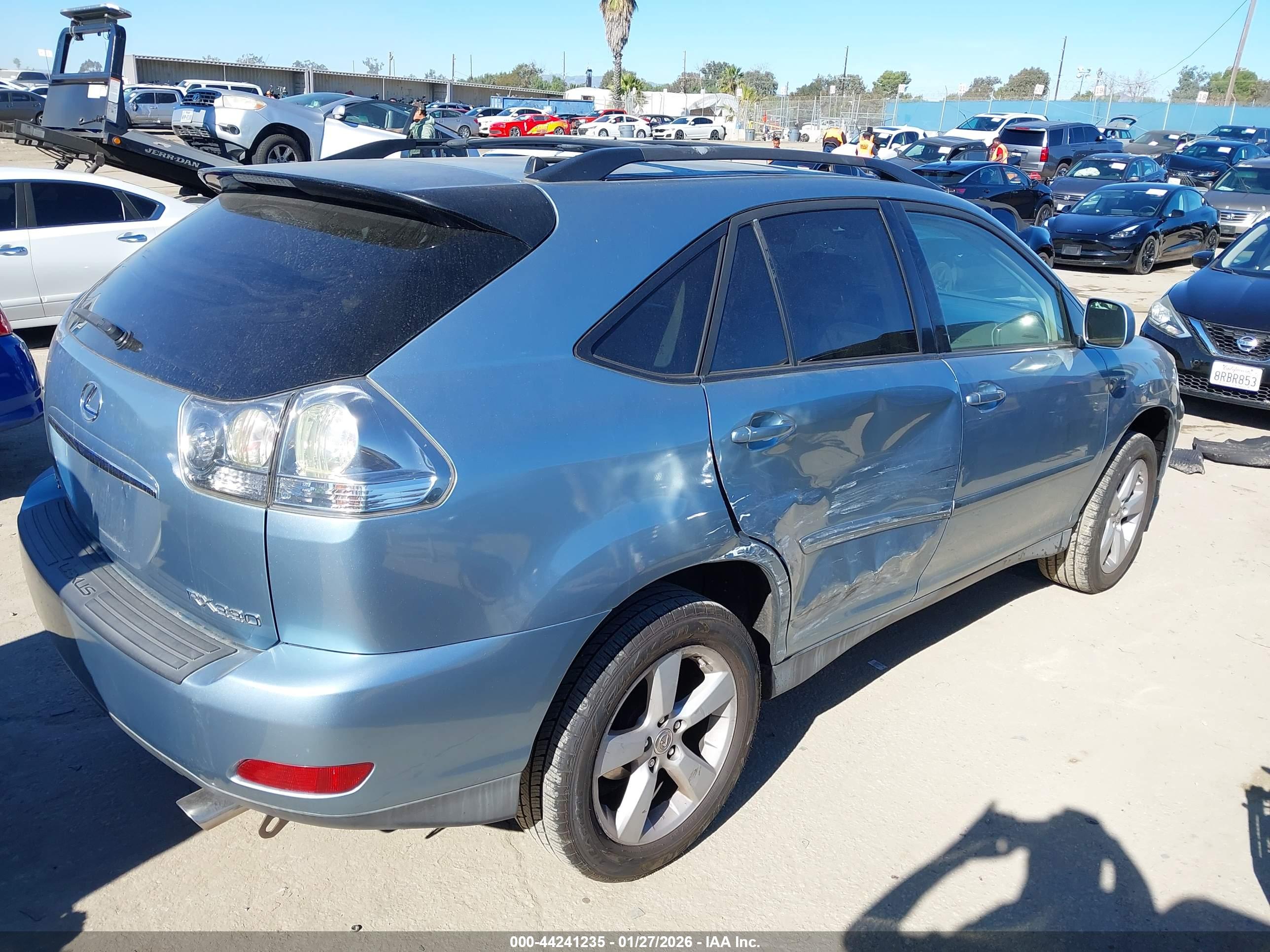 LEXUS RX image 4