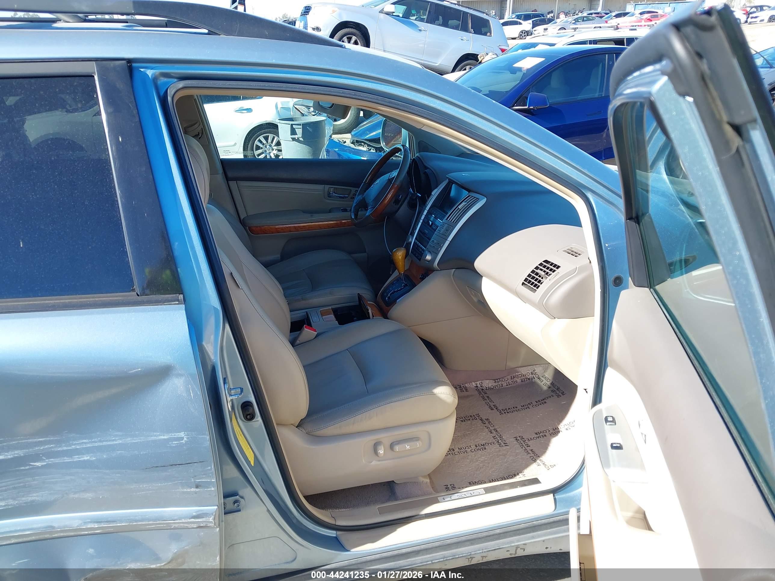 LEXUS RX image 5