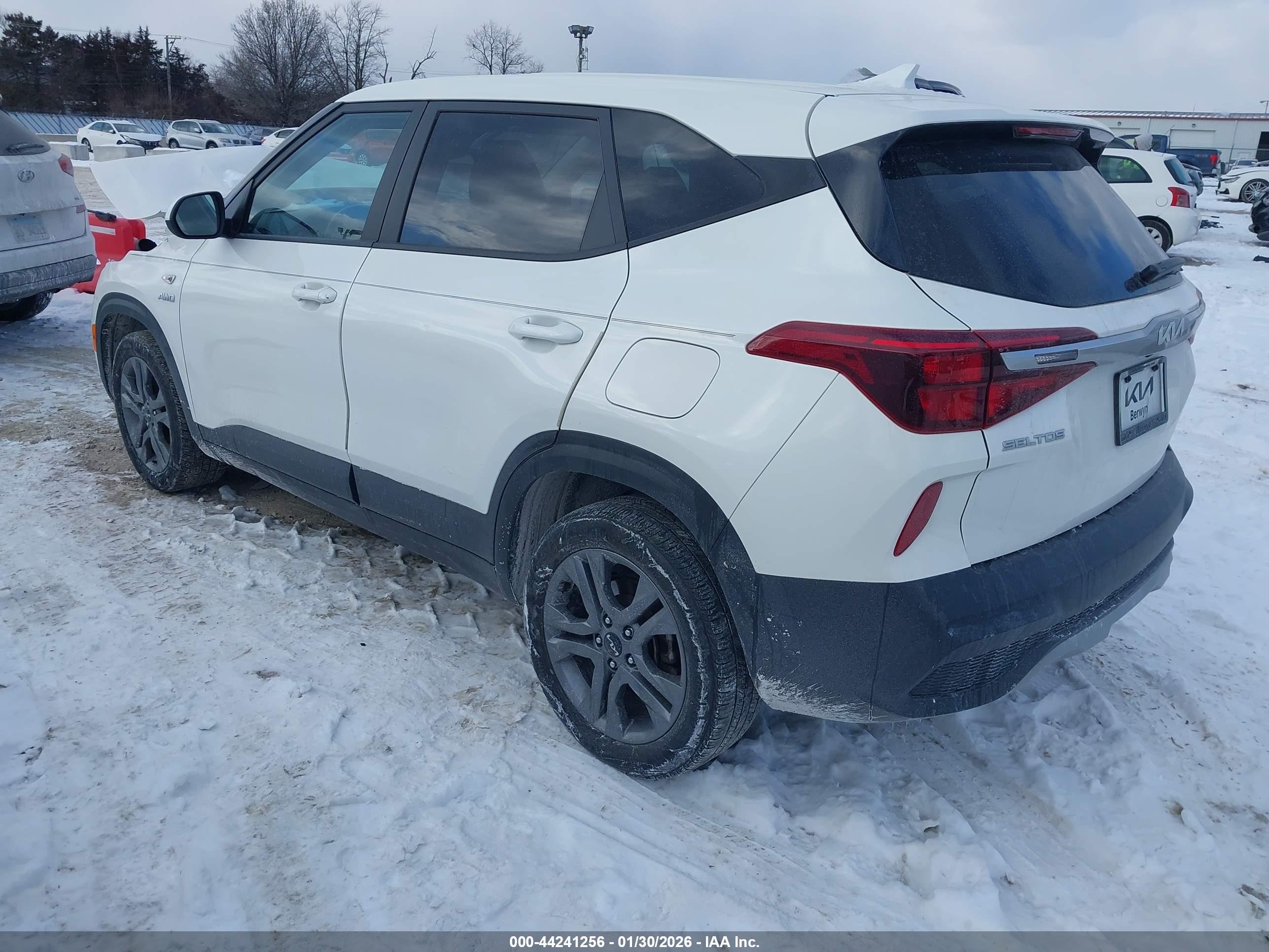 KIA SELTOS image 3
